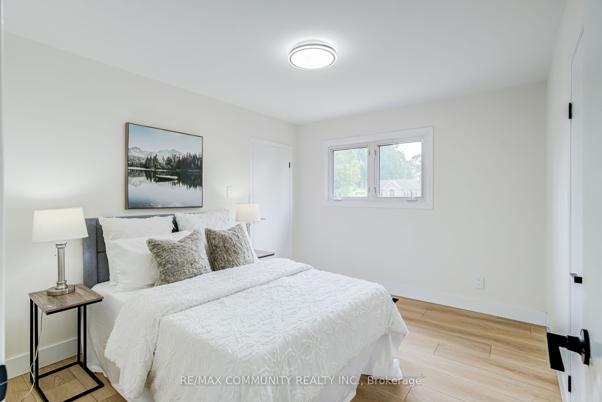 90 Euclid Avenue Property Photo 26