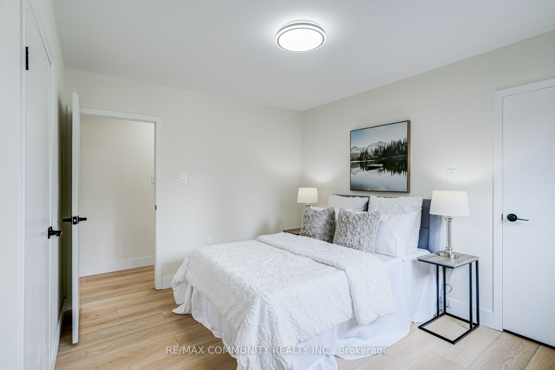 90 Euclid Avenue Property Photo 27