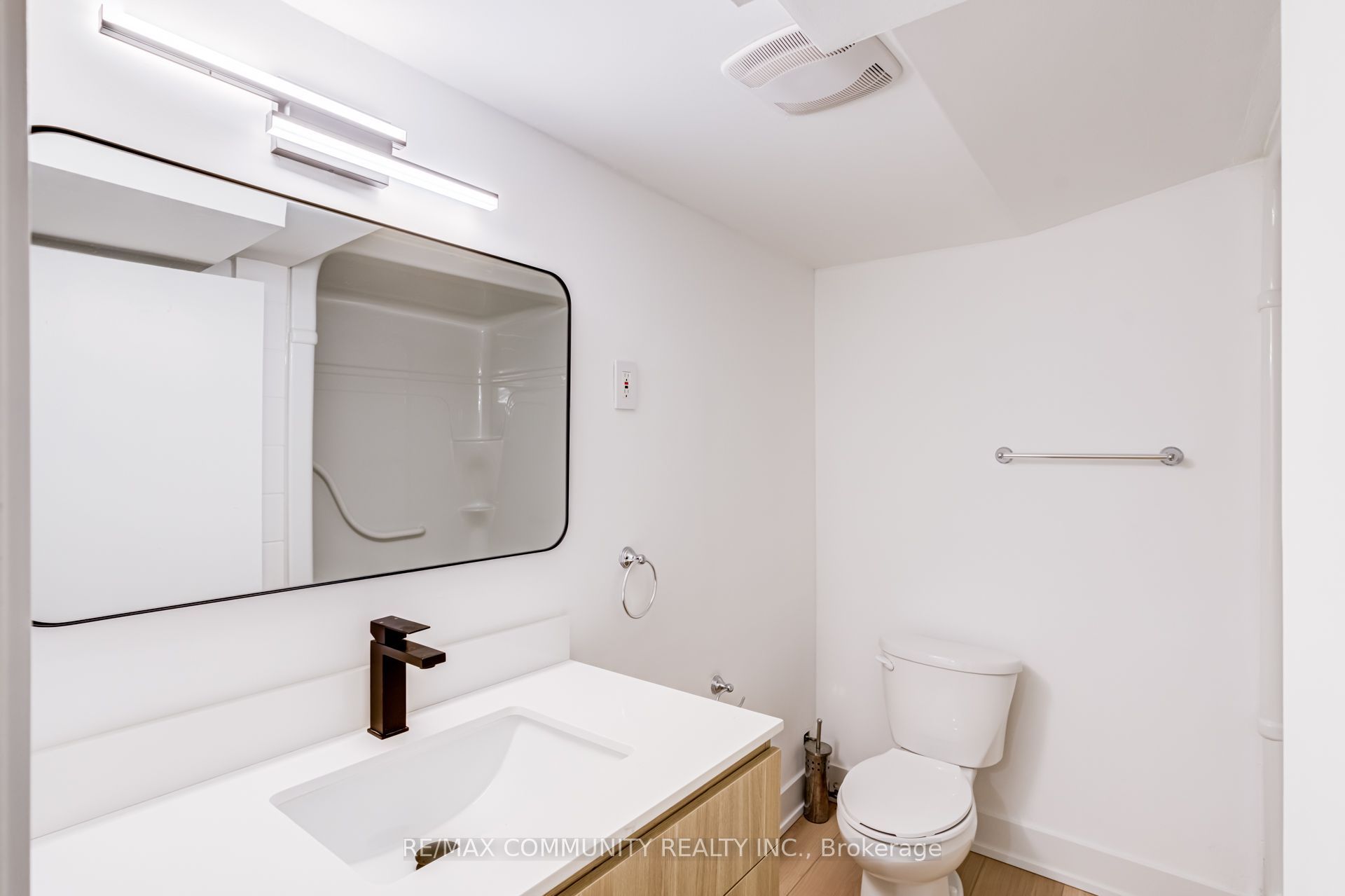 90 Euclid Avenue Property Photo 39