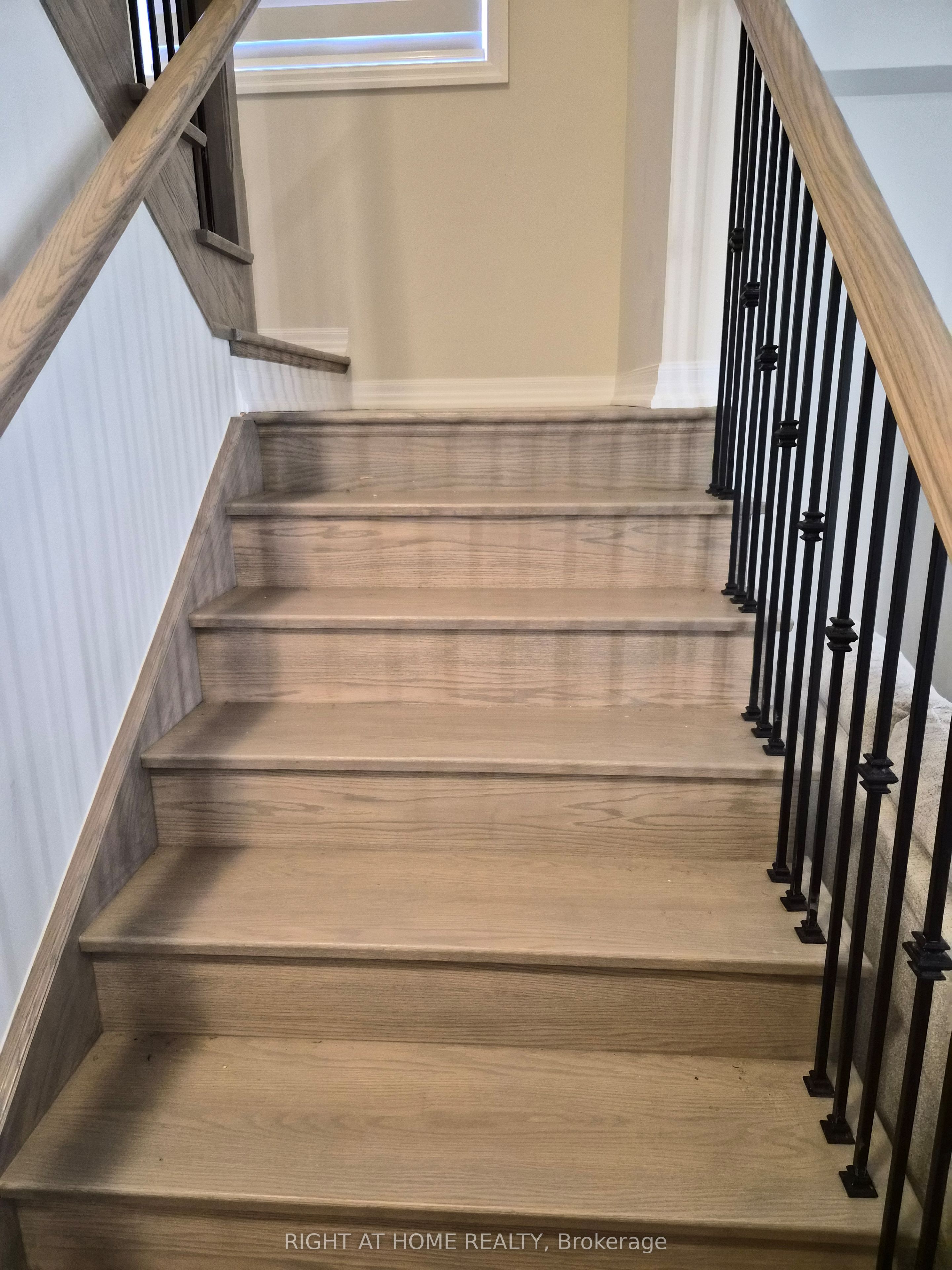 30 Northrop Avenue Property Photo 31