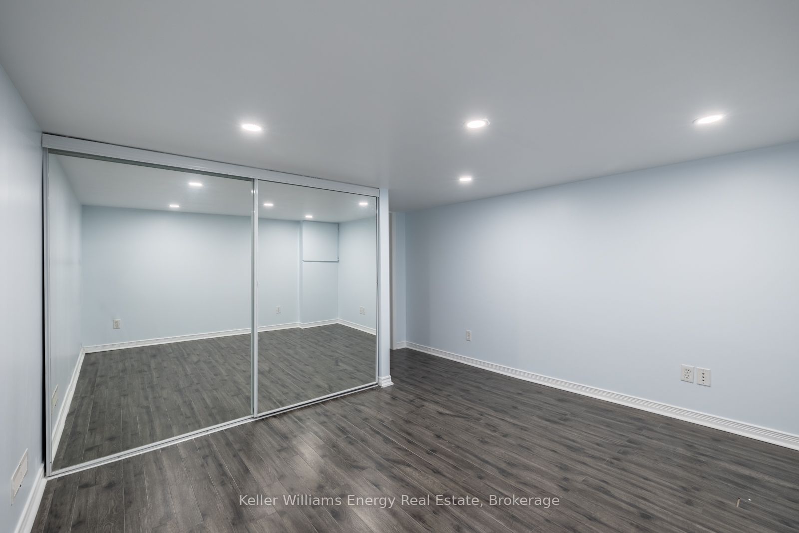 566 Dean Avenue Lower Property Photo 16