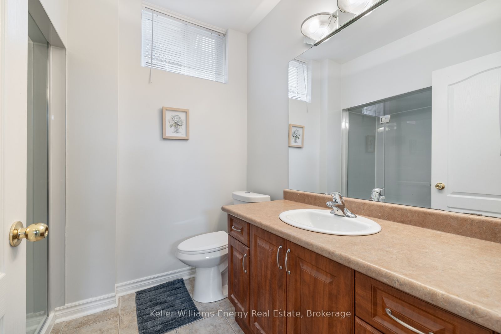 566 Dean Avenue Lower Property Photo 18