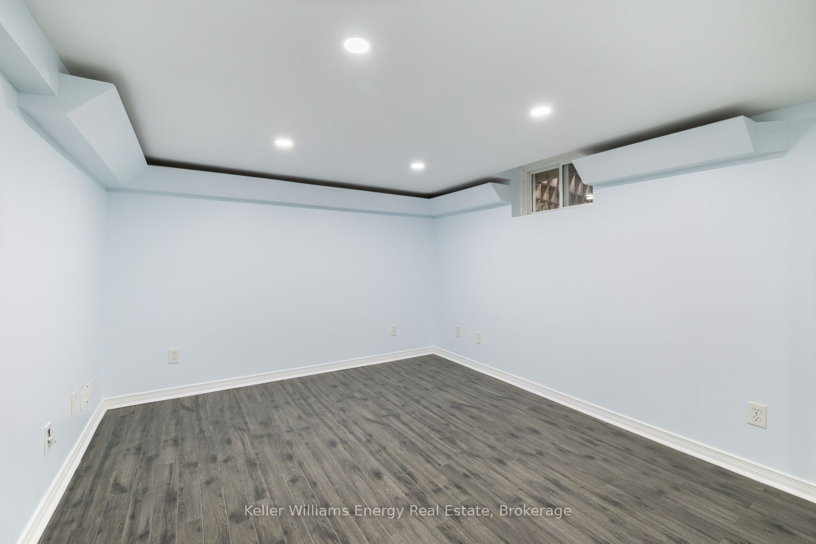 566 Dean Avenue Lower Property Photo 24