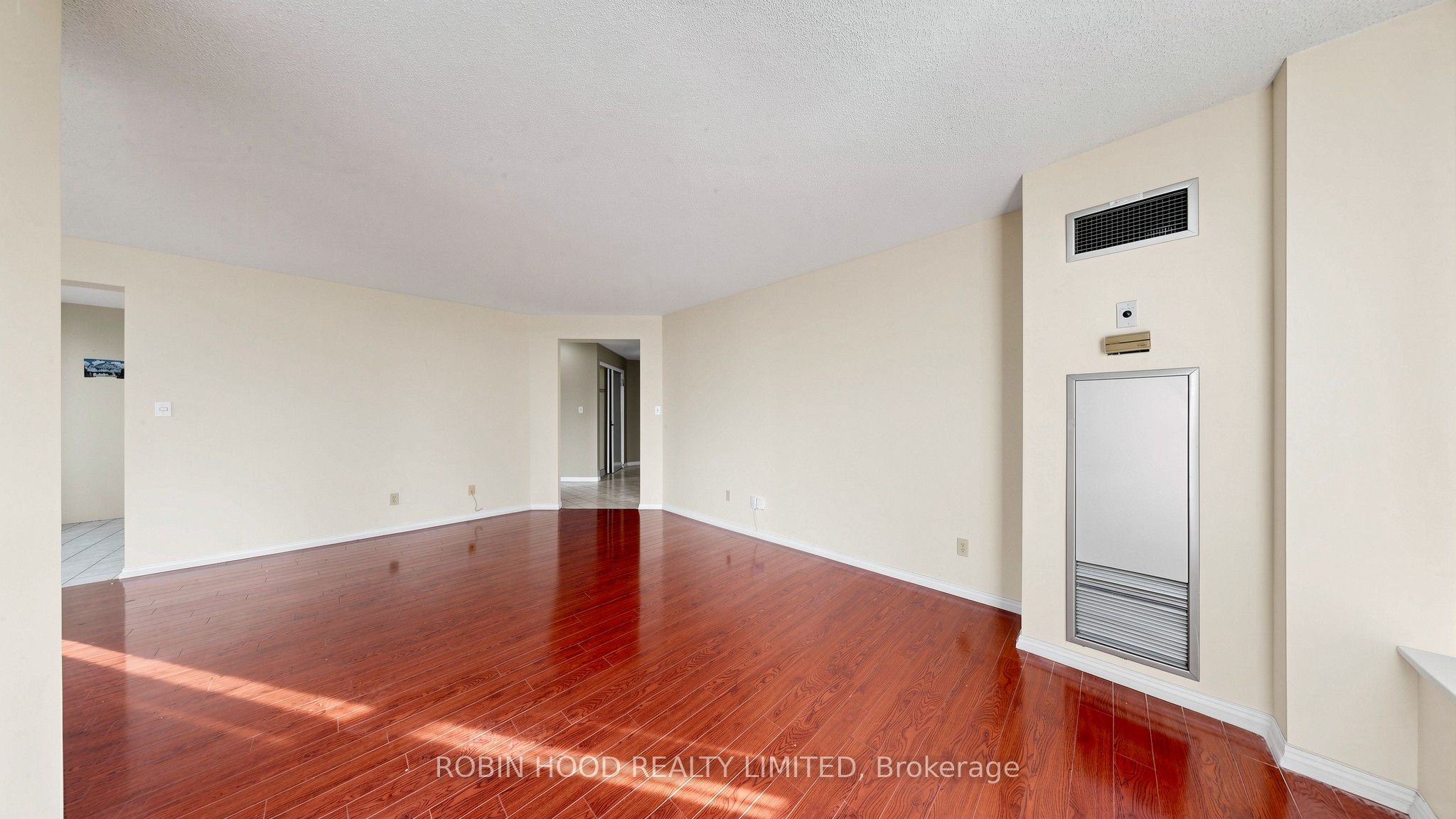 400 Mclevin Avenue 603 Property Photo 8