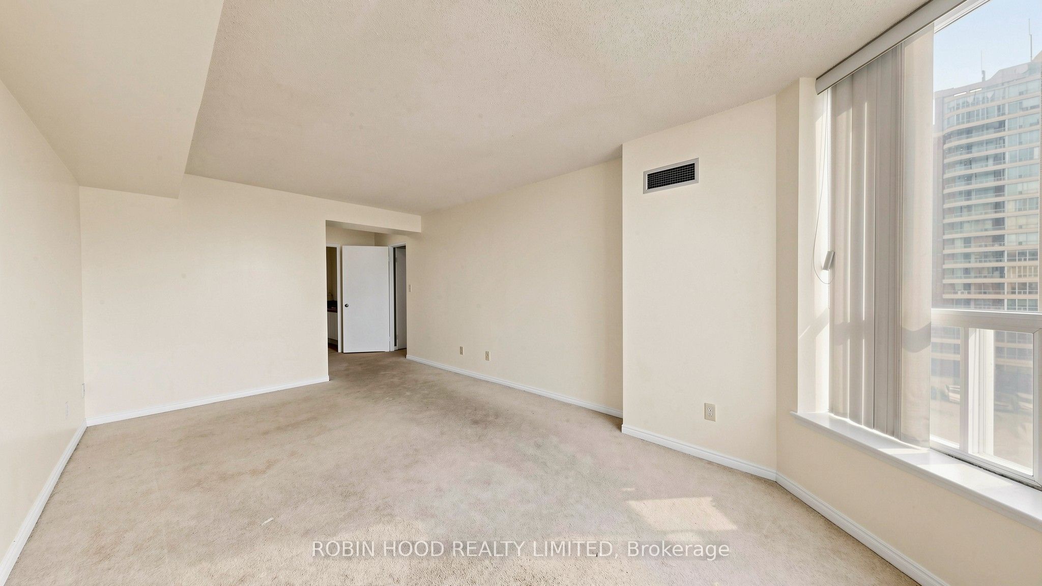 400 Mclevin Avenue 603 Property Photo 17