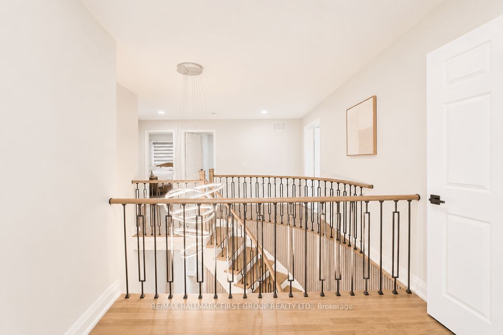 1818 Dencourt Drive Property Photo 25