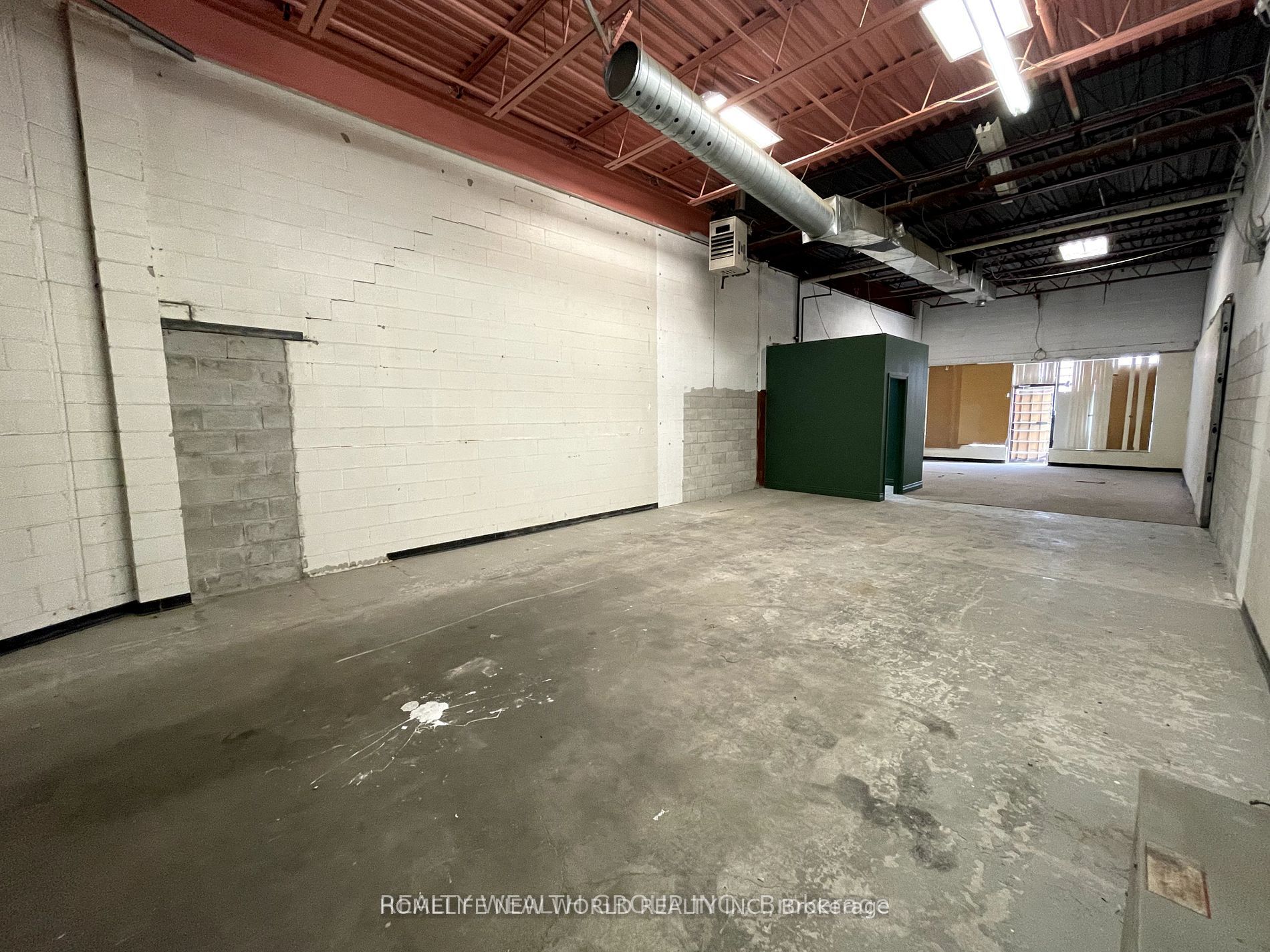 63 Silver Star Boulevard A16 Property Photo 4