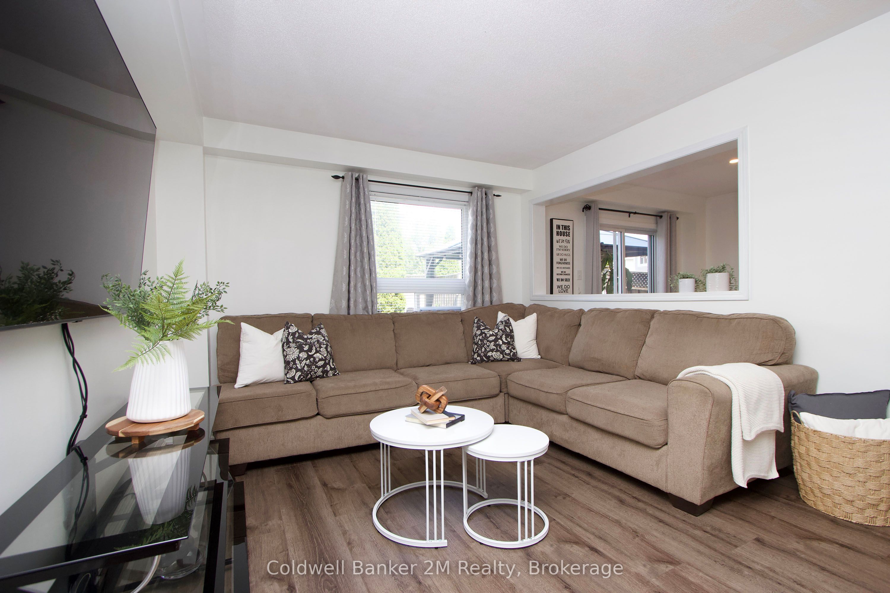 10 Eldad Drive Property Photo 11