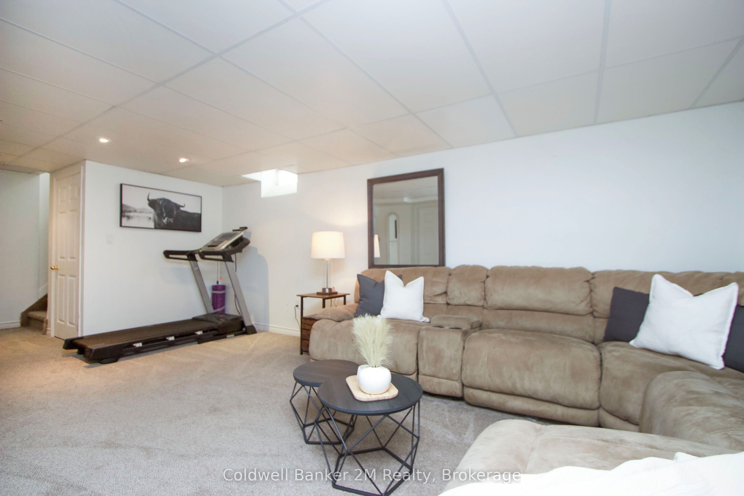 10 Eldad Drive Property Photo 23