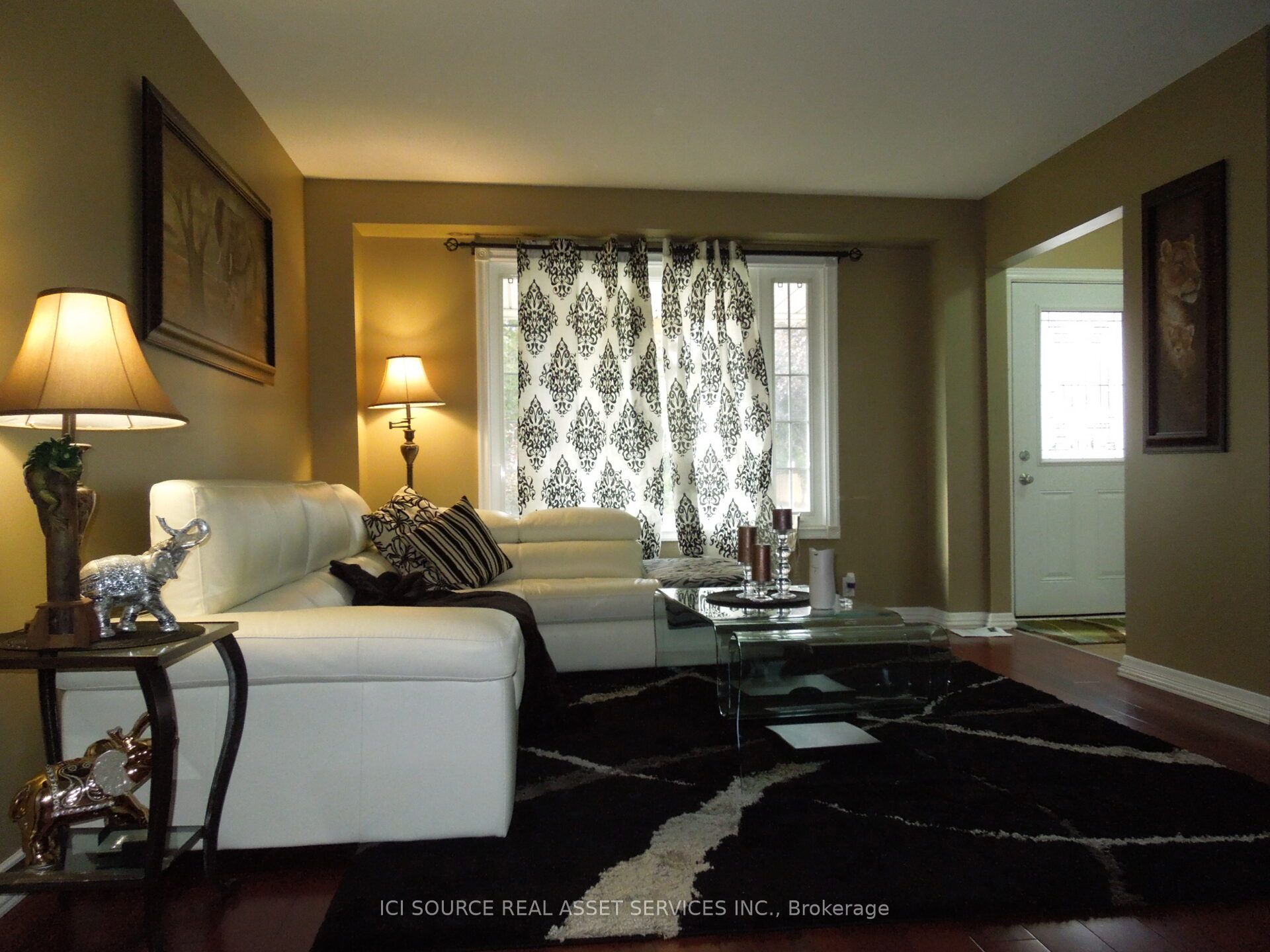 129 Ormond Drive Property Photo 3