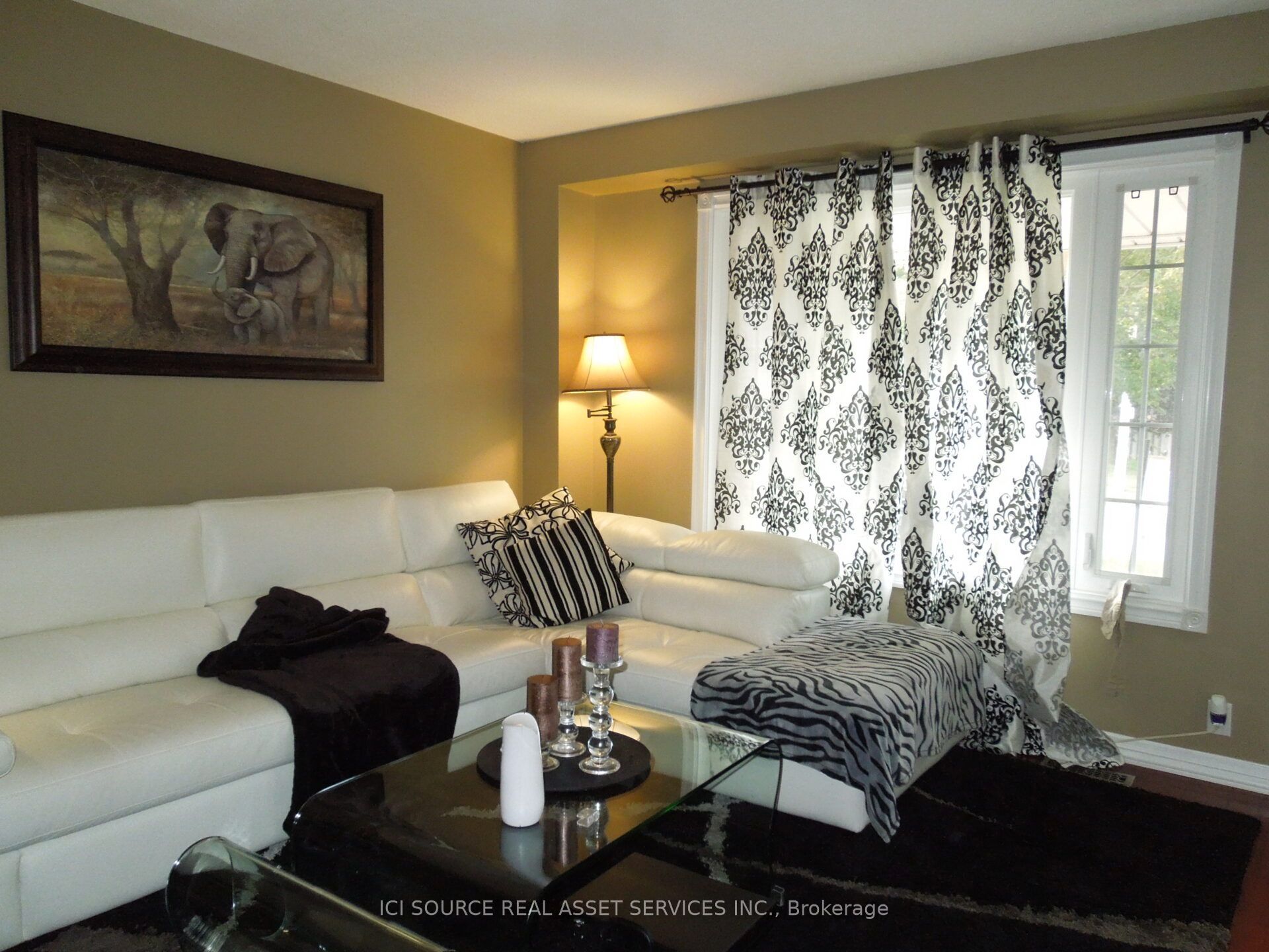 129 Ormond Drive Property Photo 4