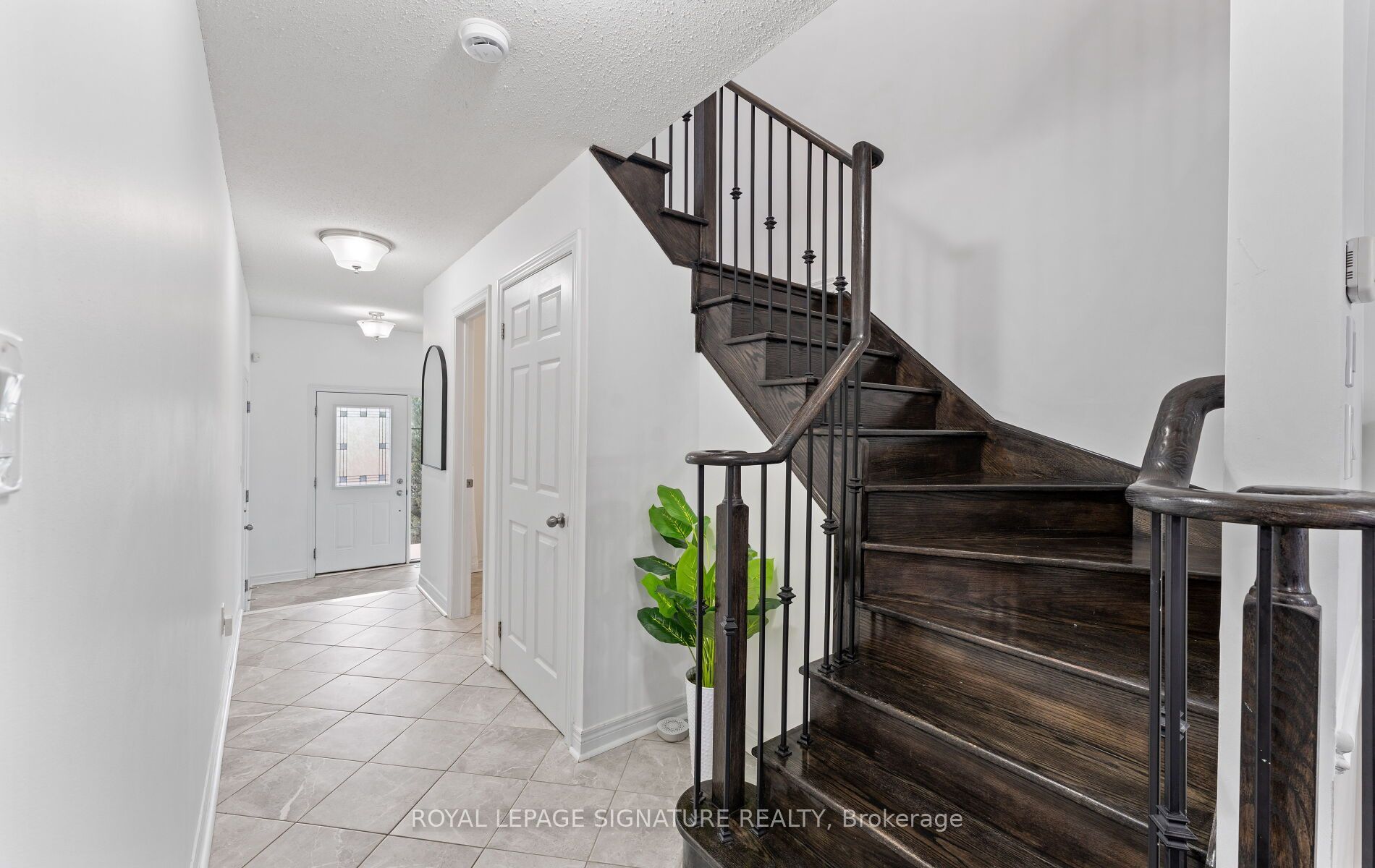 104 Whitefoot Crescent Property Photo 10