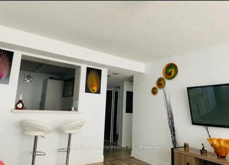 4725 Sheppard Avenue E 816 Property Photo 7