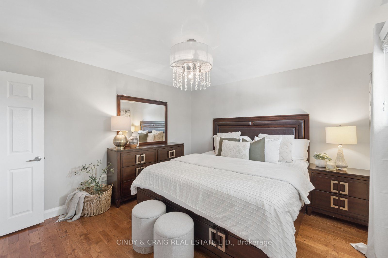 1707 Highway 2 Road Property Photo 8