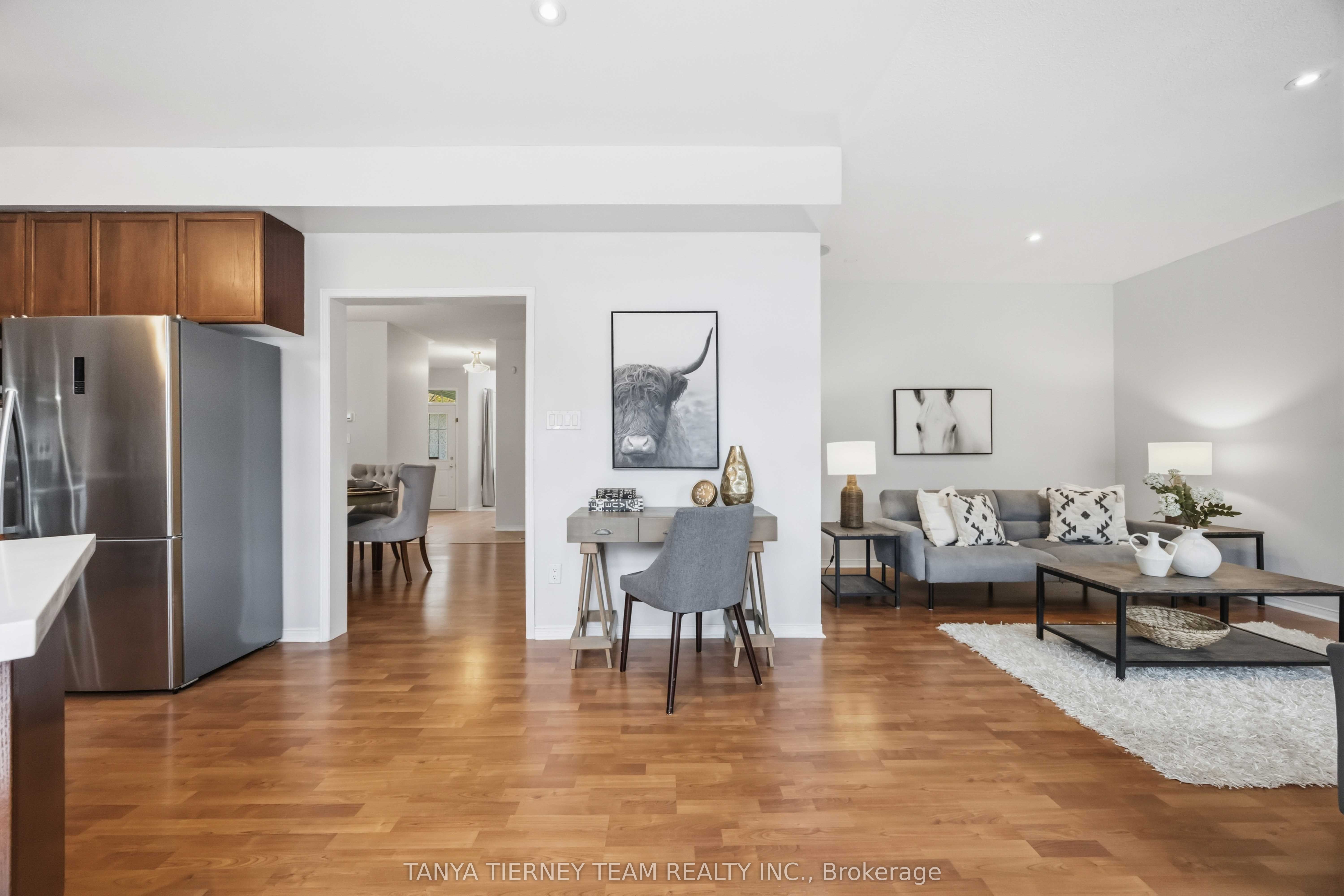 75 Robert Attersley Drive E Property Photo 23