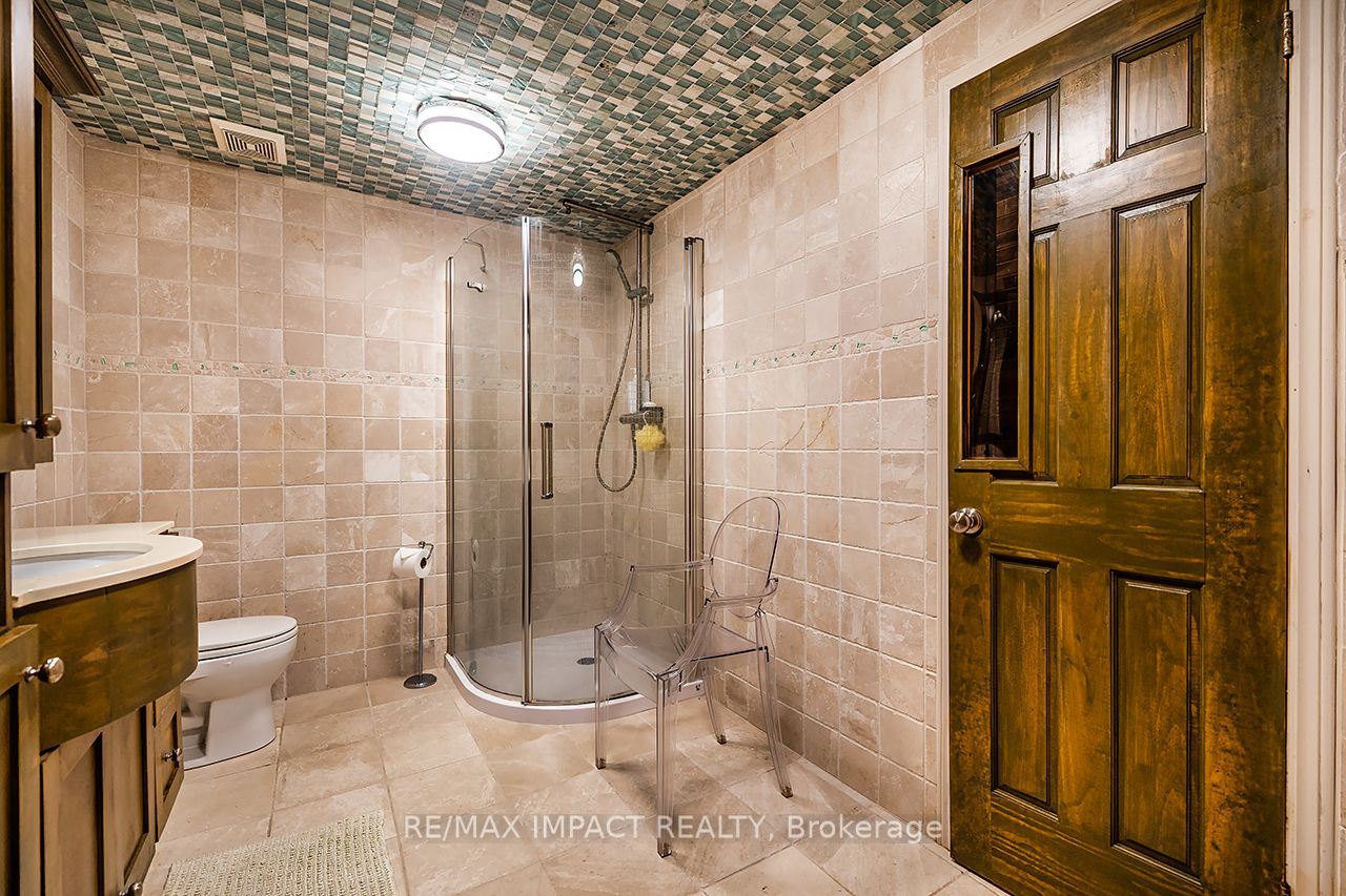 1410 Manitou Drive Property Photo 23