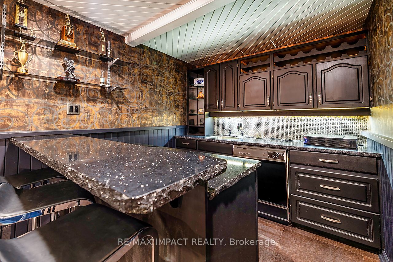 1410 Manitou Drive Property Photo 28