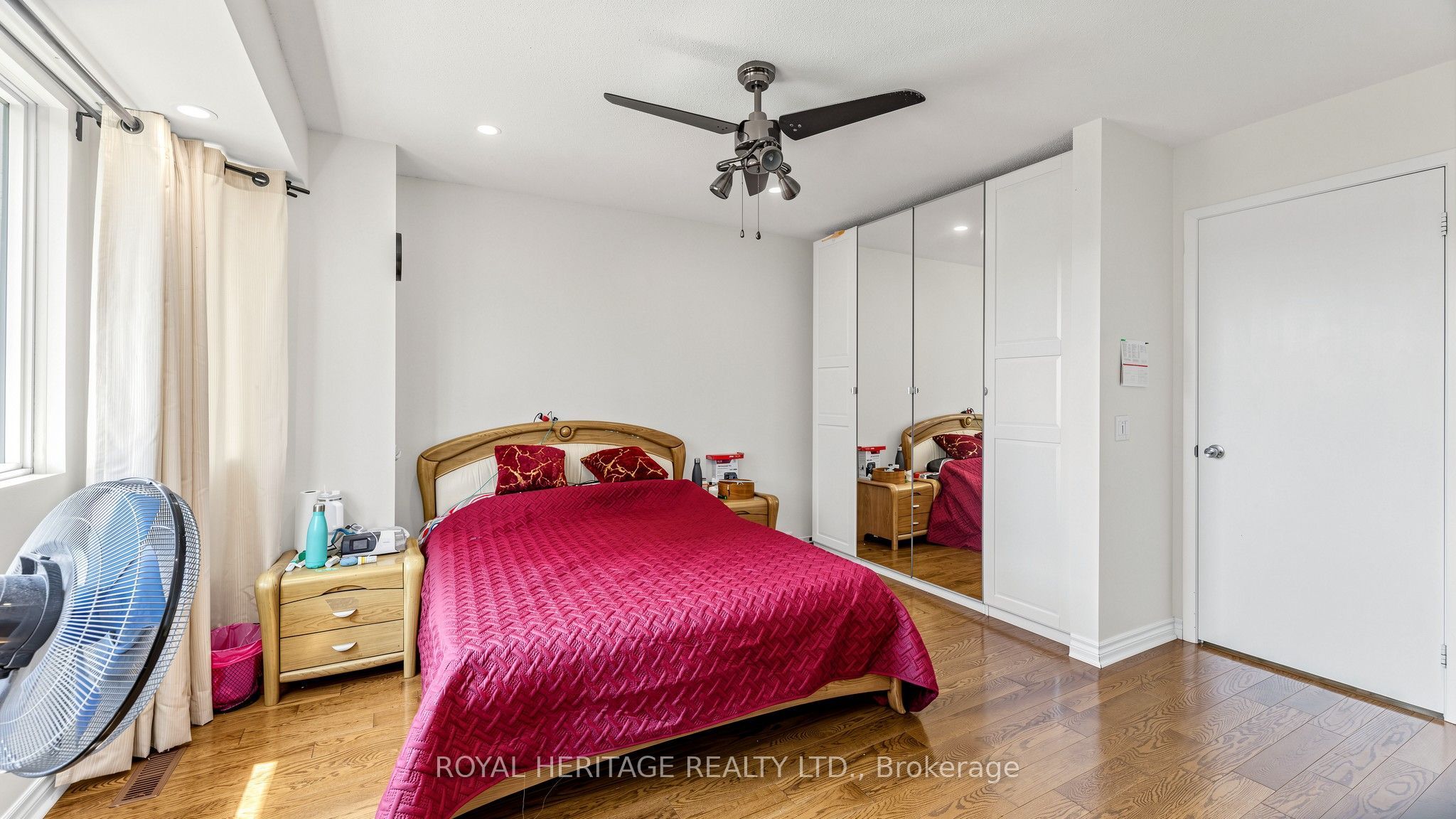 2472 Eglinton Avenue E Th 19 Property Photo 22