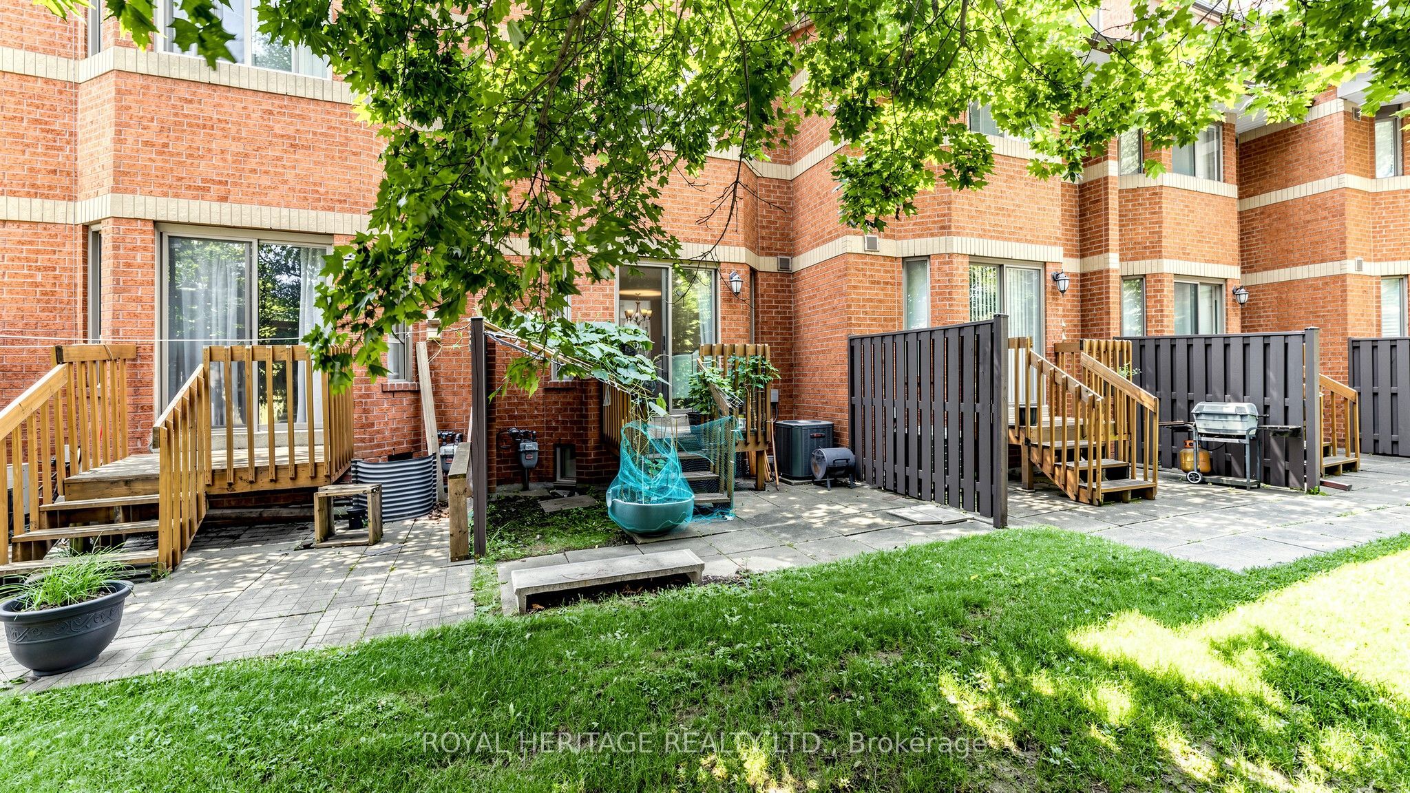 2472 Eglinton Avenue E Th 19 Property Photo 35