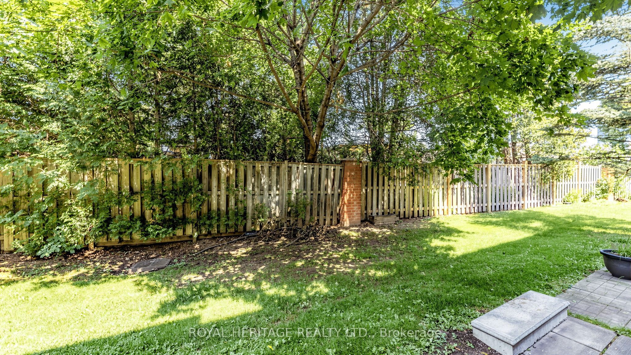 2472 Eglinton Avenue E Th 19 Property Photo 37