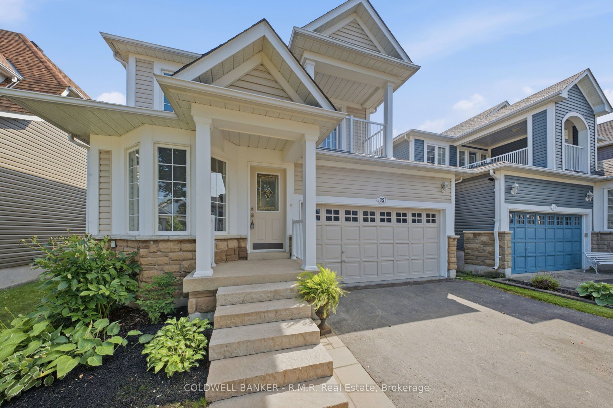 15 Schooner Lane Property Photo 2