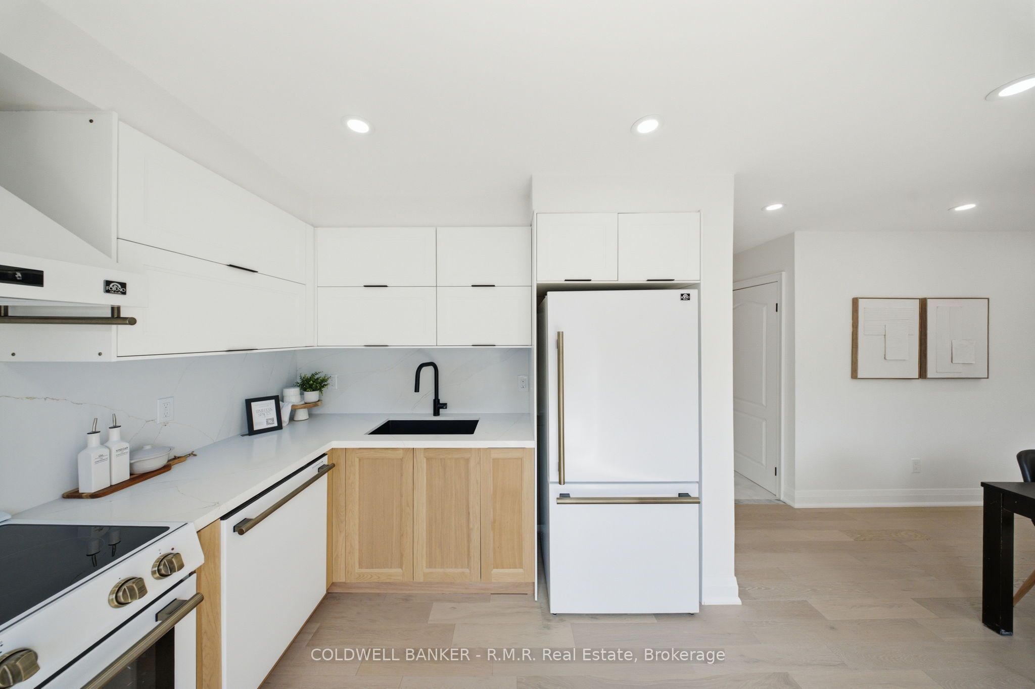 15 Schooner Lane Property Photo 11