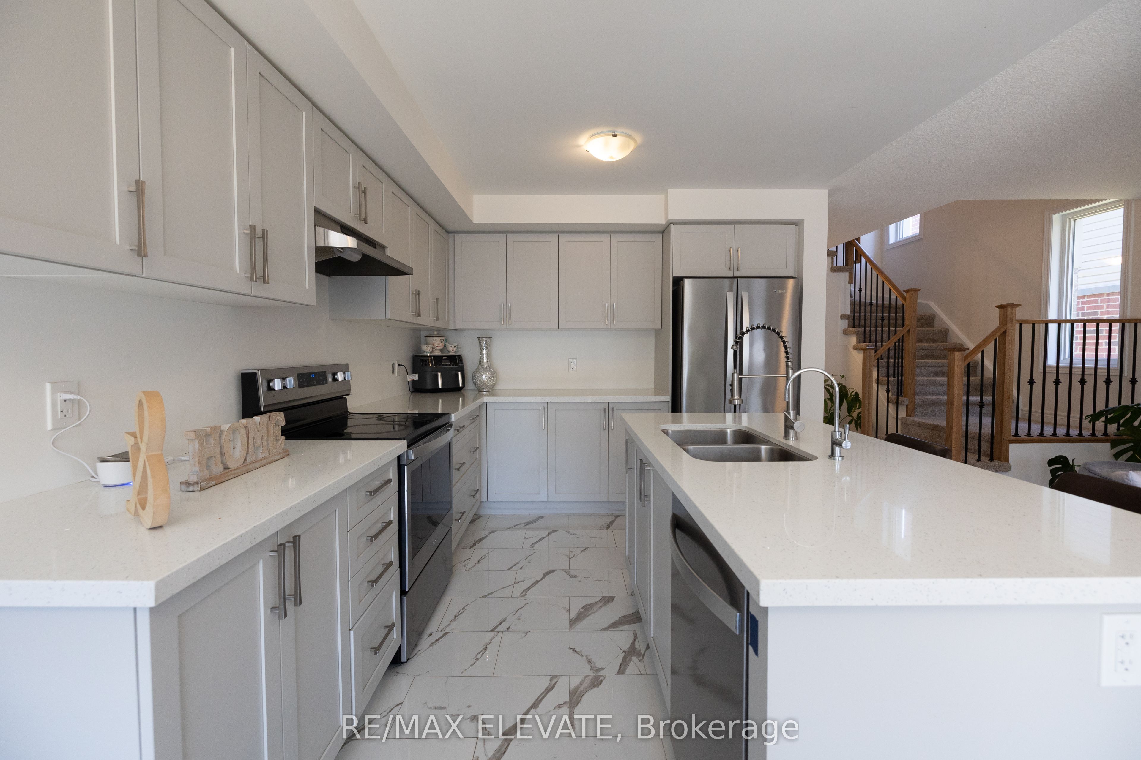 84 Cotton Street Property Photo 9
