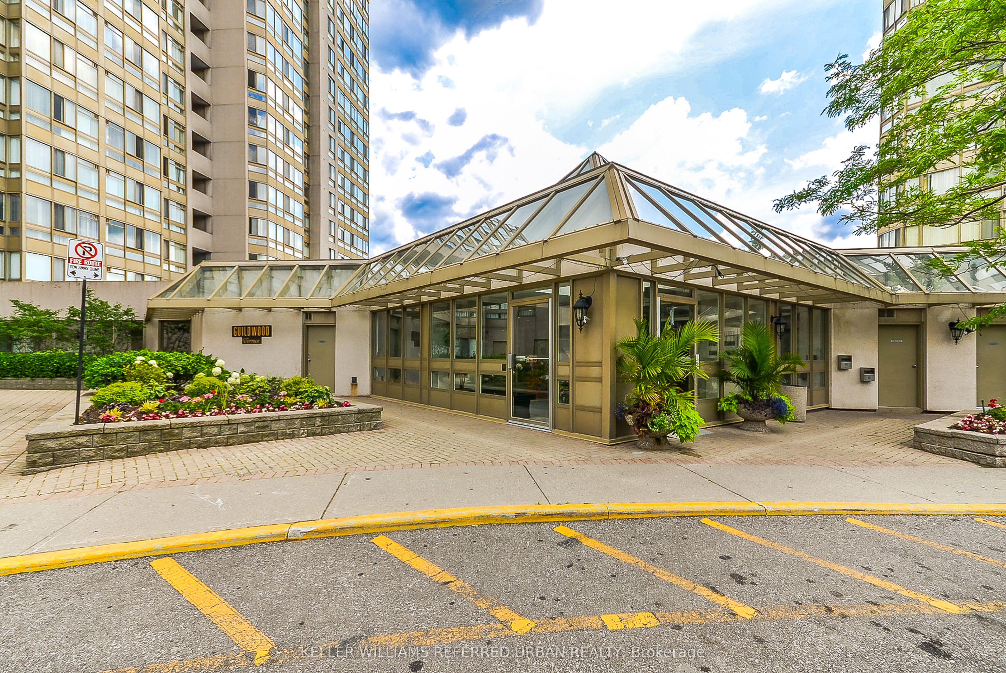 3231 Eglinton Avenue E 1006b Property Photo 1