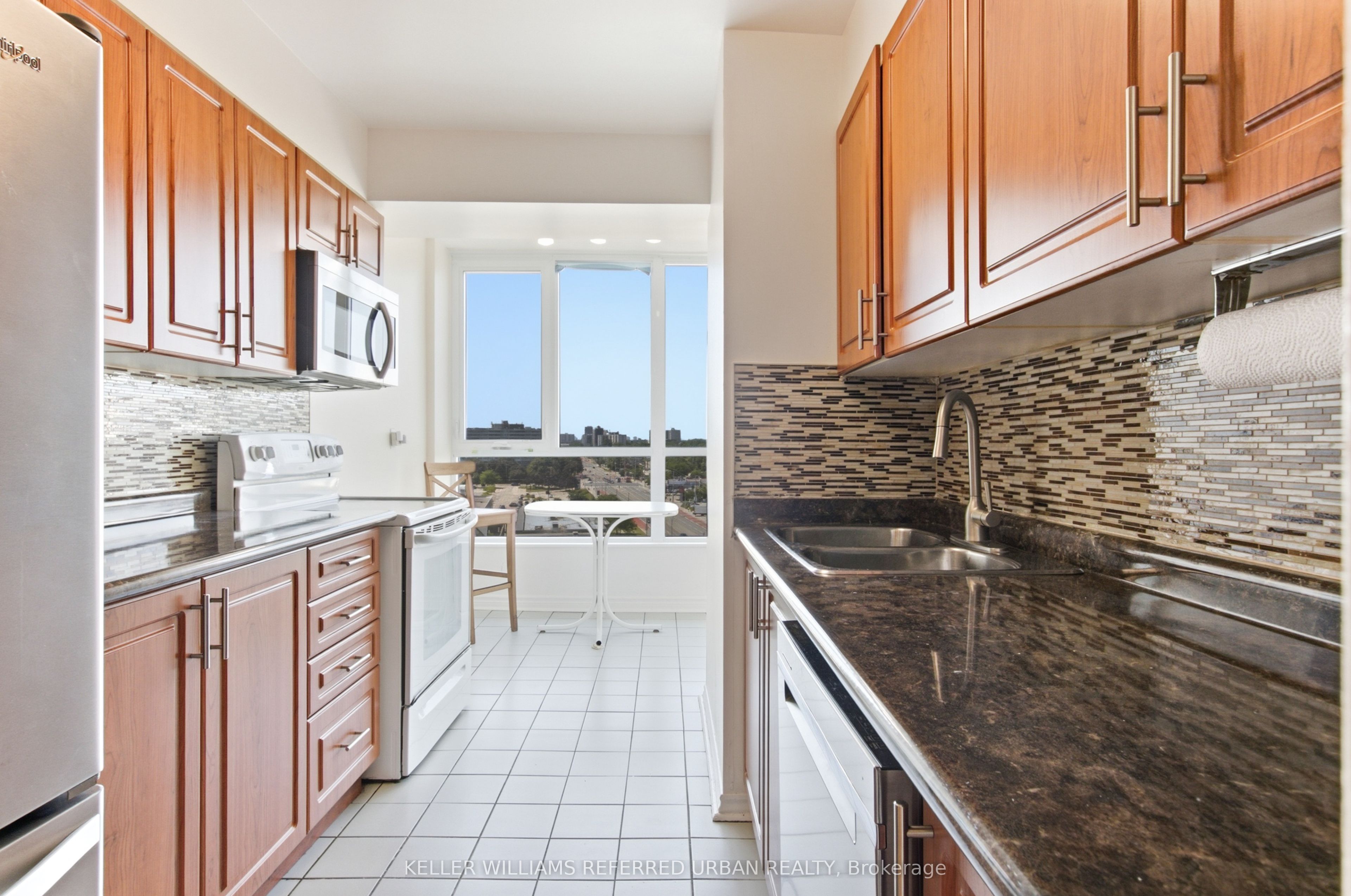 3231 Eglinton Avenue E 1006b Property Photo 7