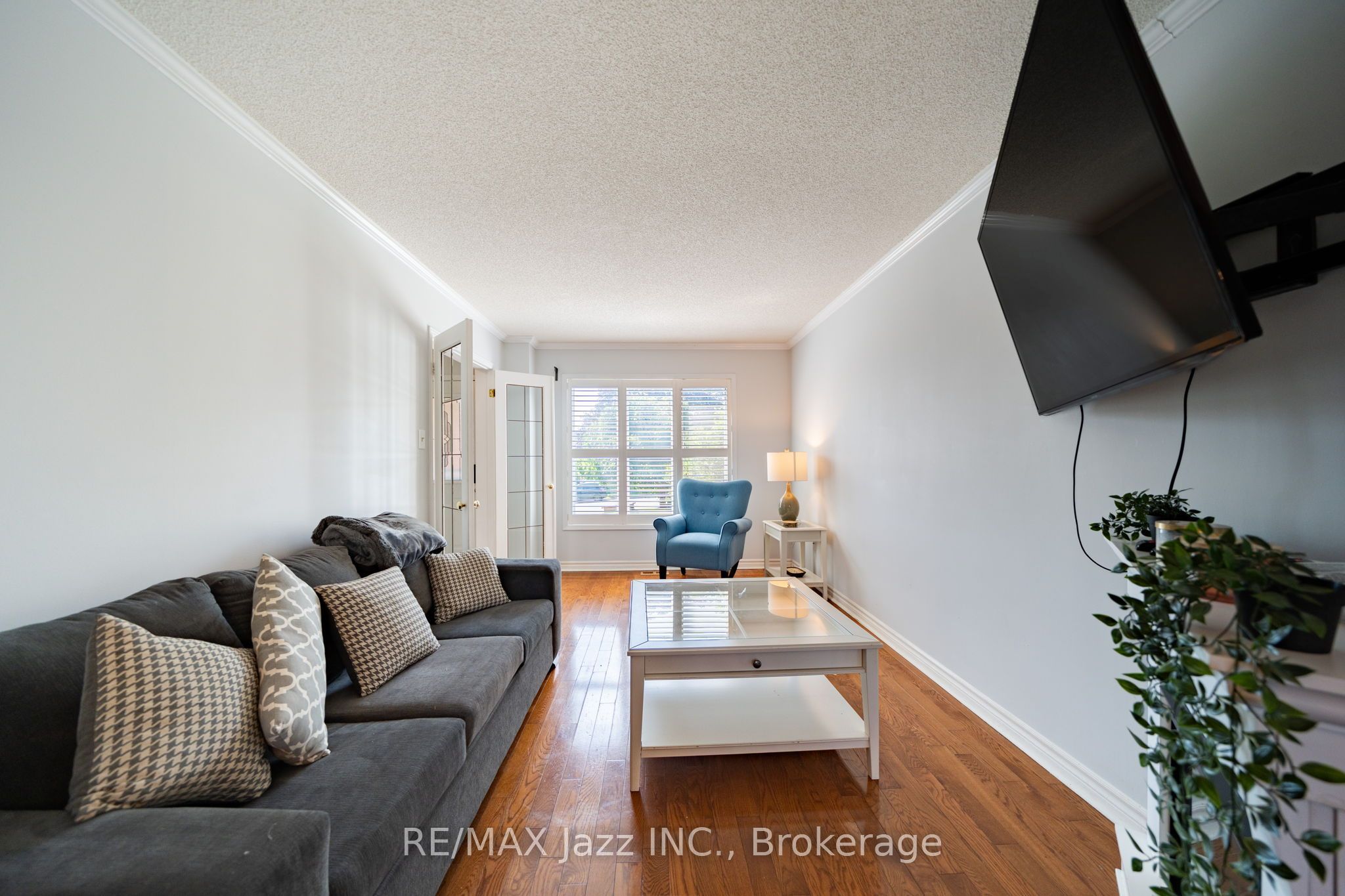 110 Freeland Avenue E Property Photo 13