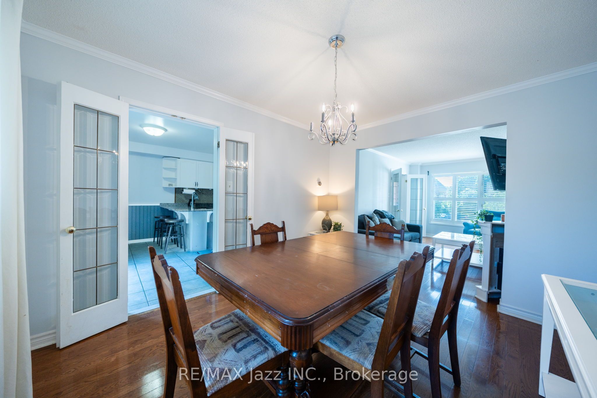 110 Freeland Avenue E Property Photo 14