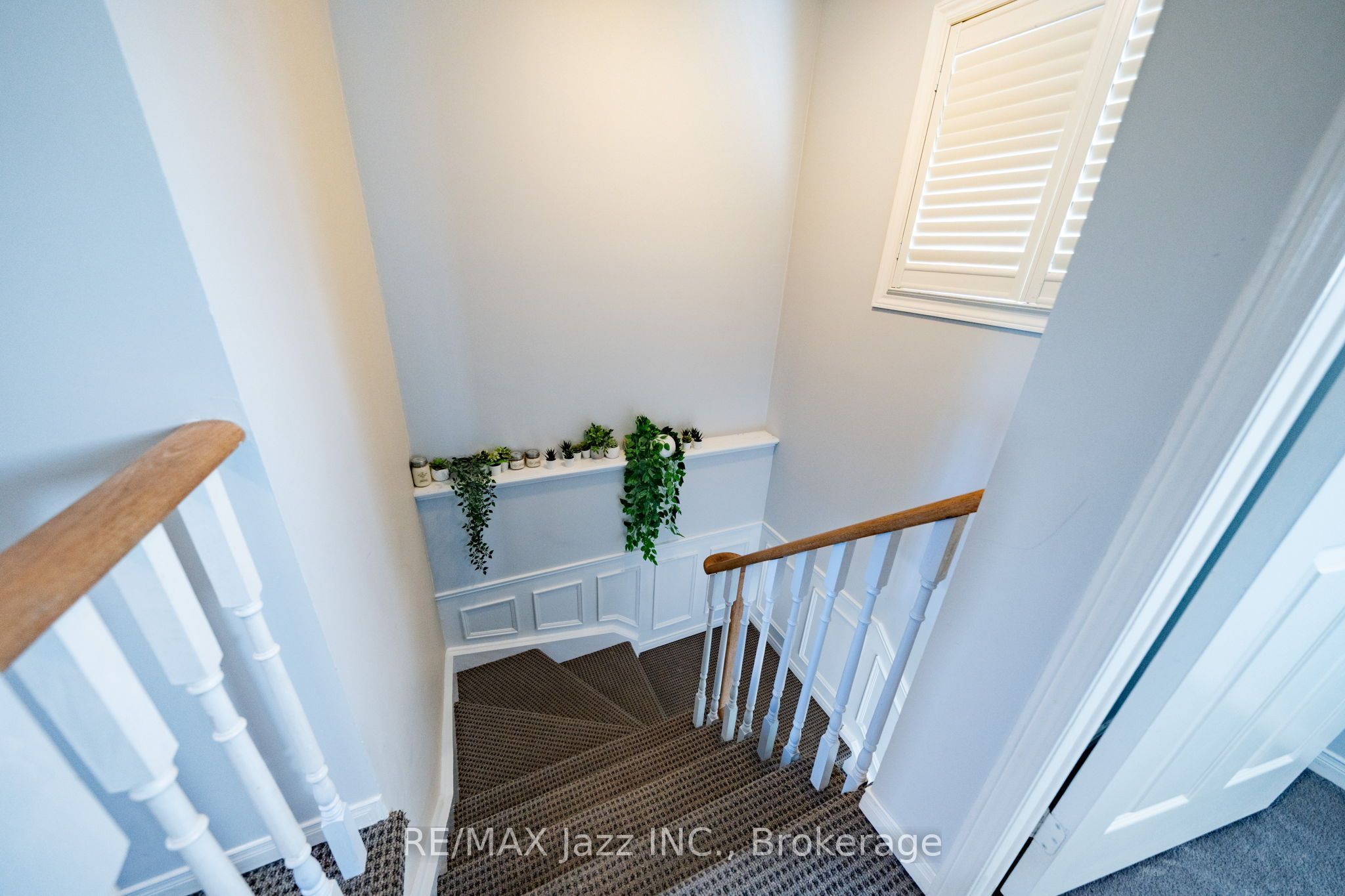 110 Freeland Avenue E Property Photo 22