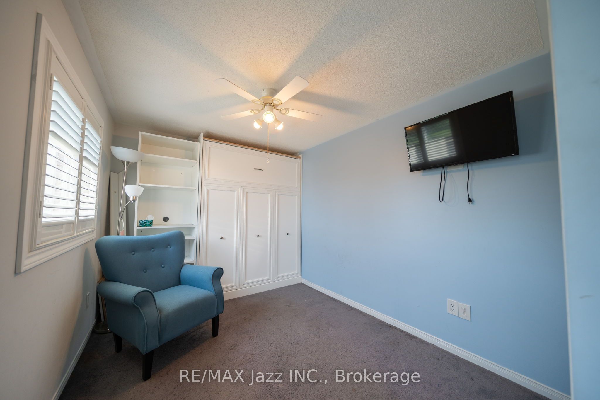 110 Freeland Avenue E Property Photo 24