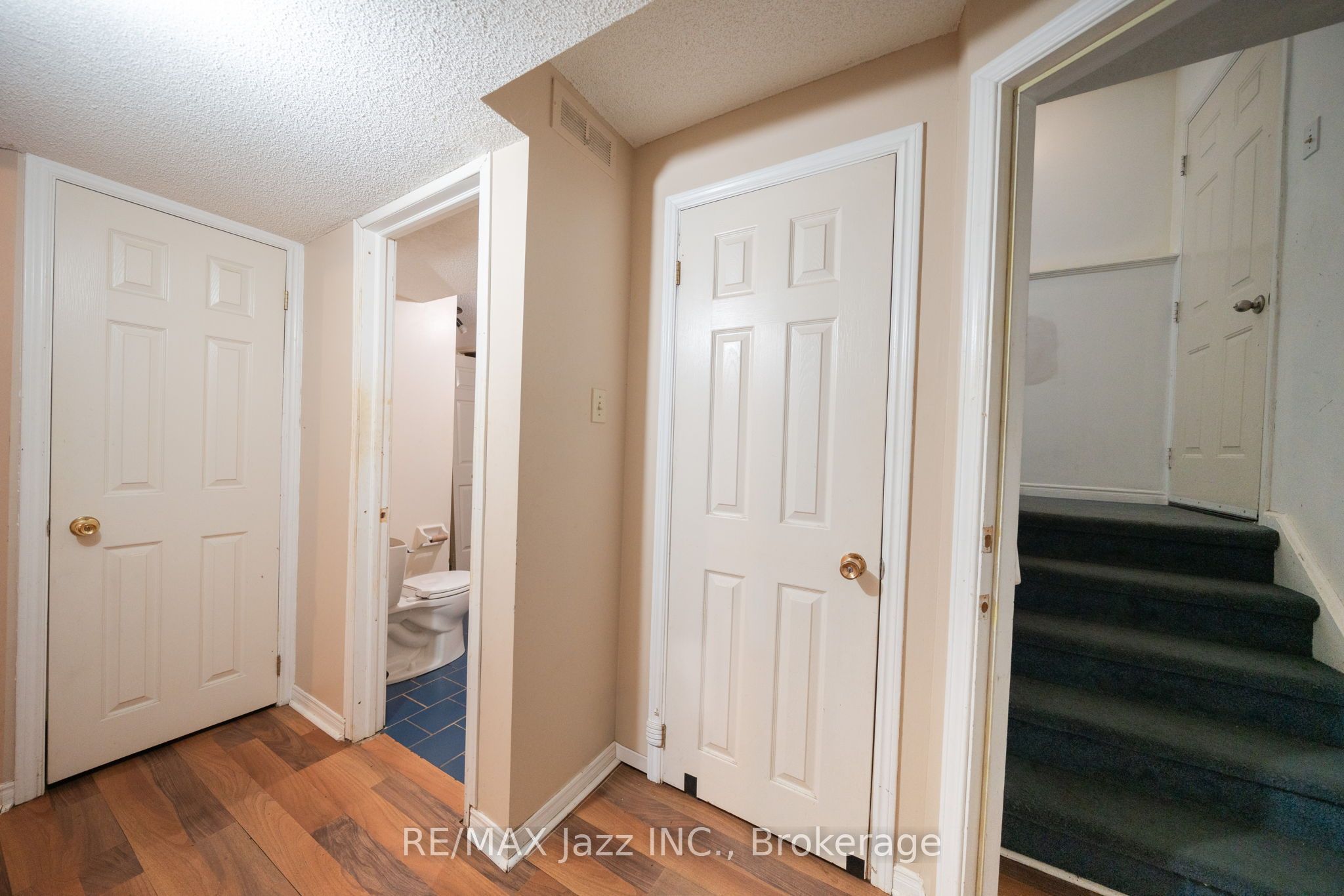 110 Freeland Avenue E Property Photo 35