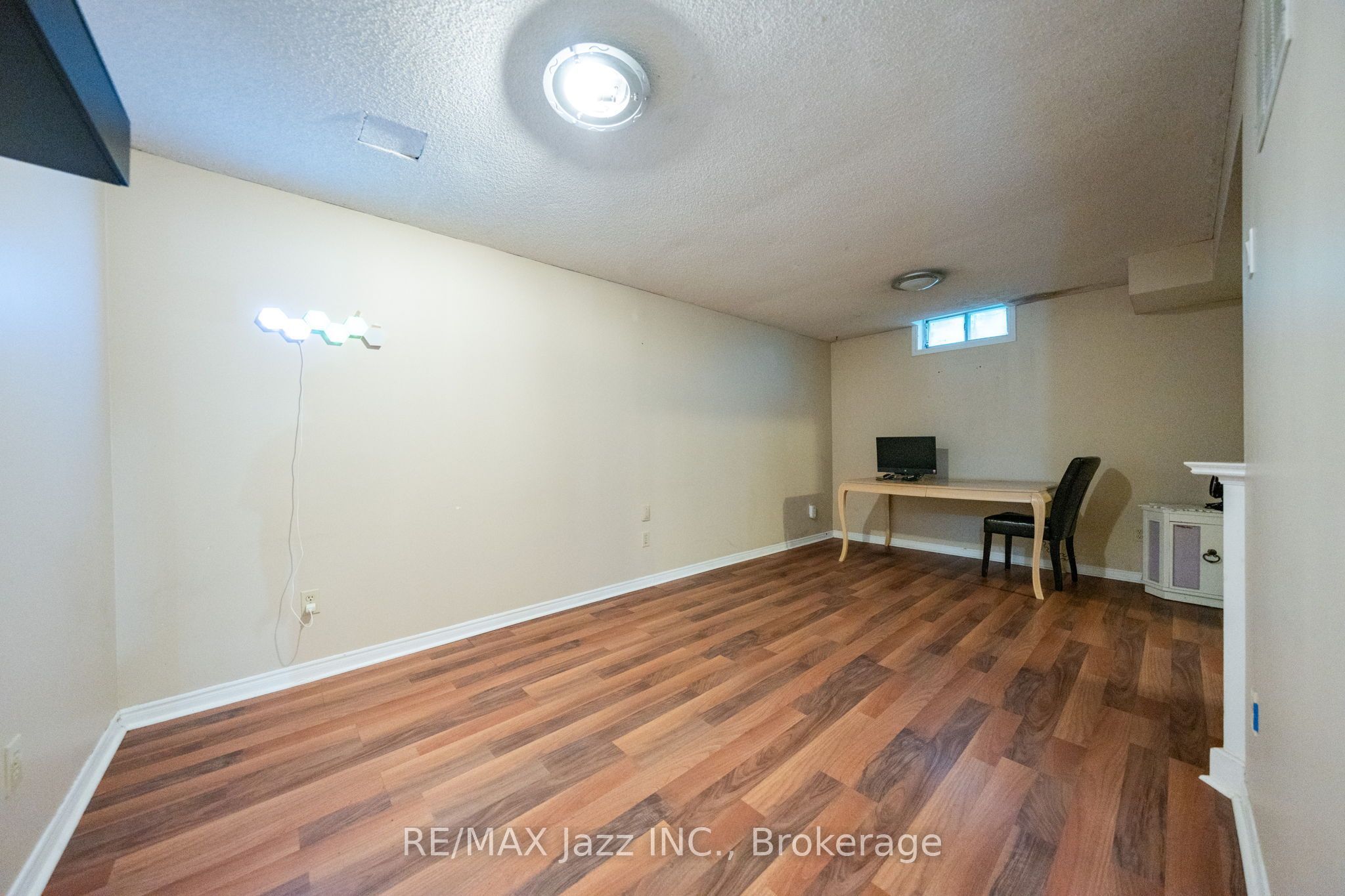 110 Freeland Avenue E Property Photo 42