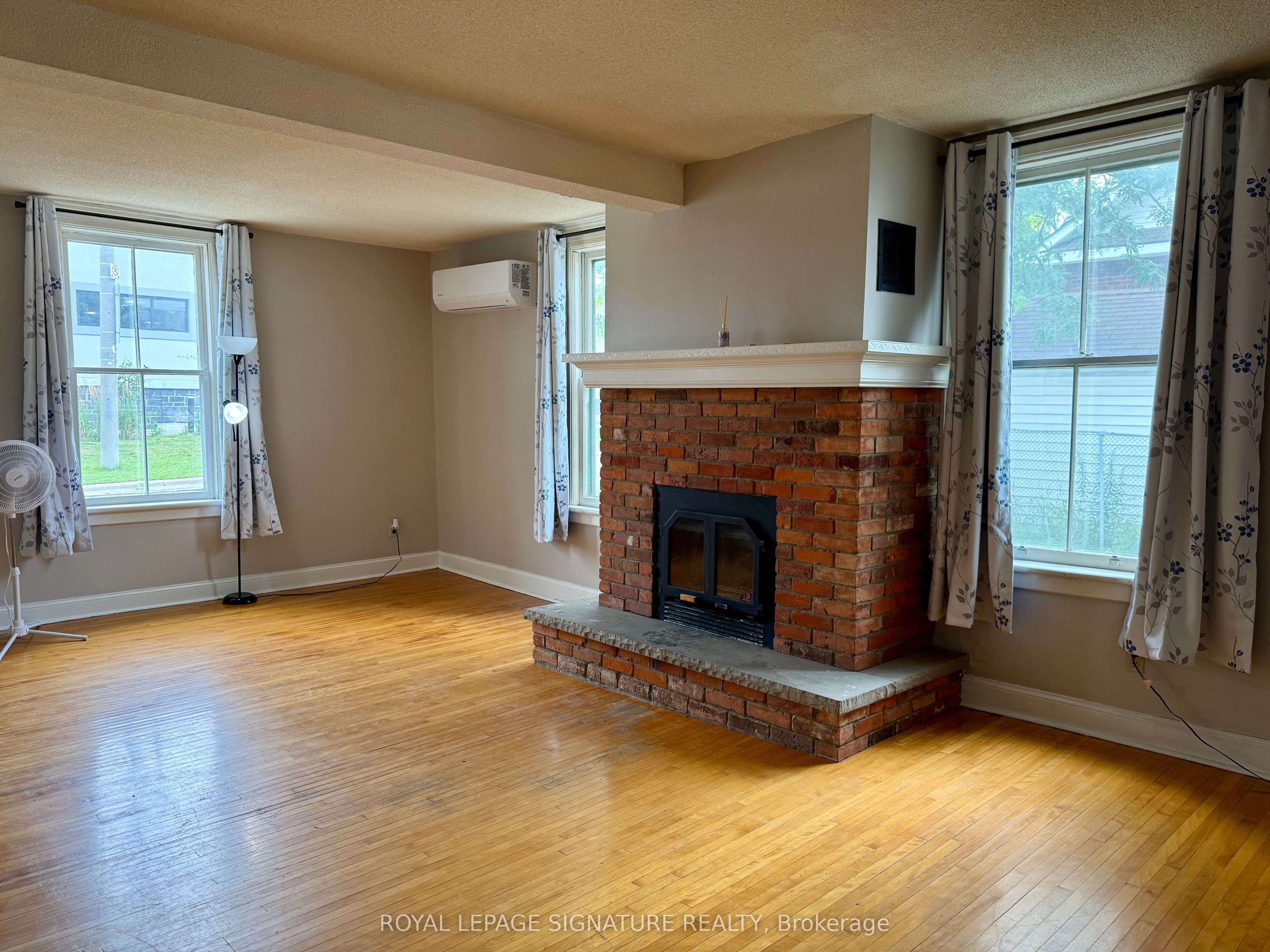 12 Hemlock Avenue Property Photo 3