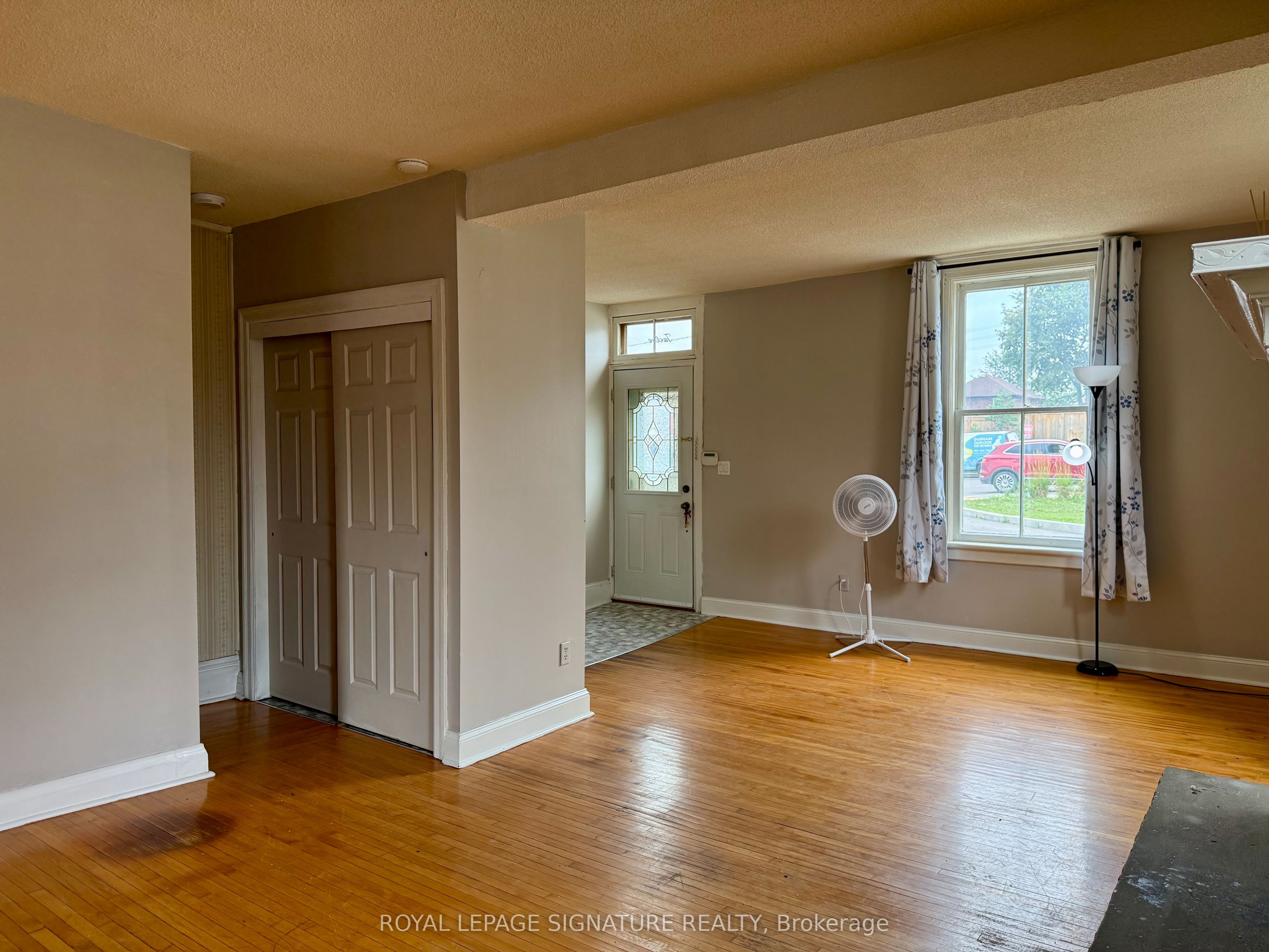 12 Hemlock Avenue Property Photo 9