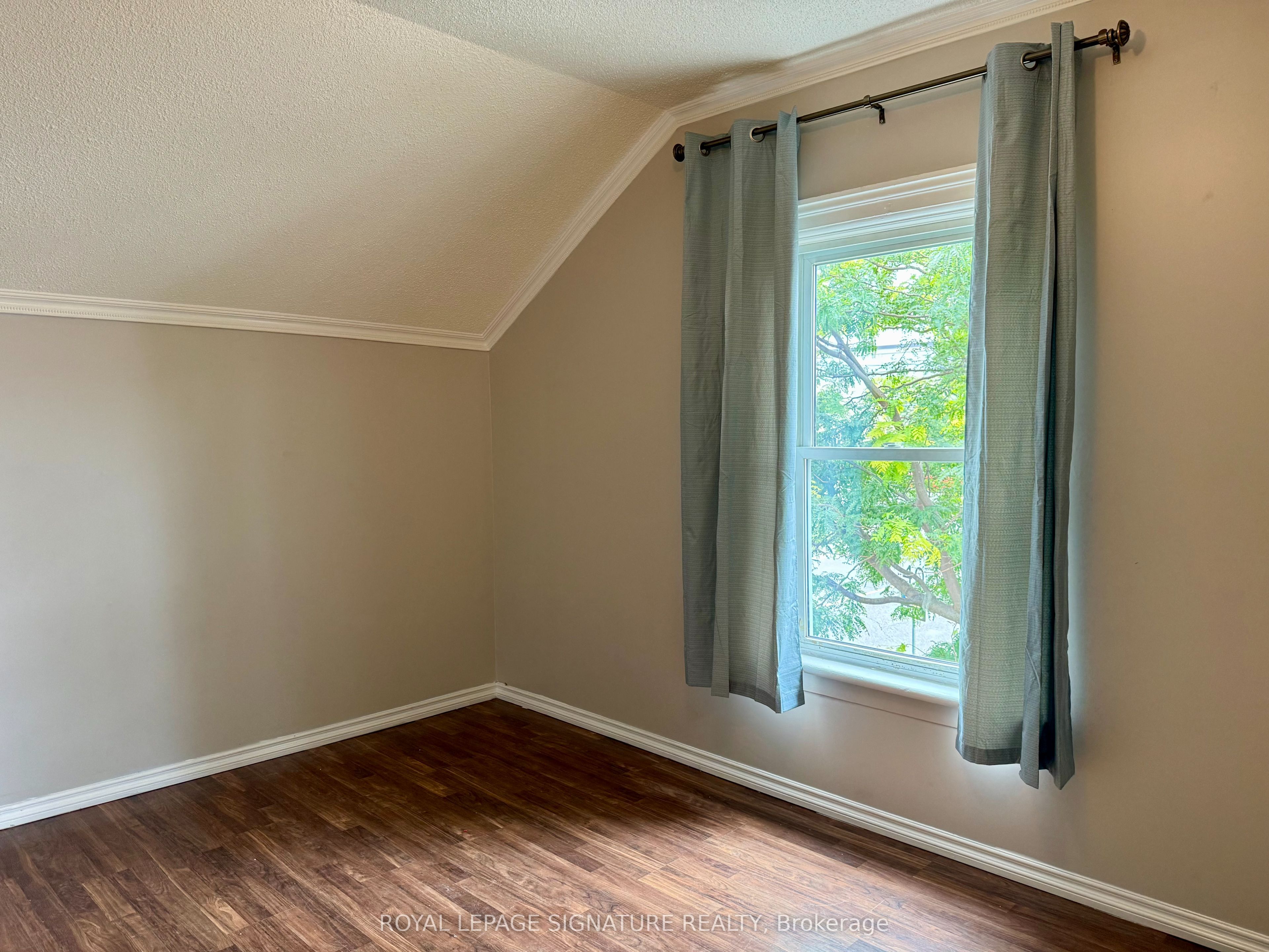 12 Hemlock Avenue Property Photo 13