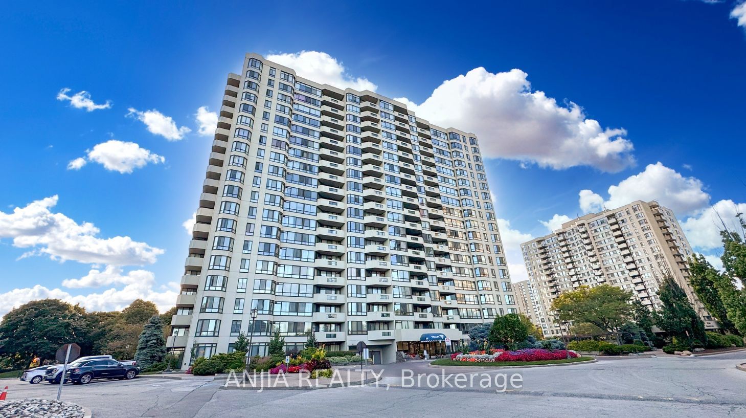 255 Bamburgh Circle 401 Property Photo 1