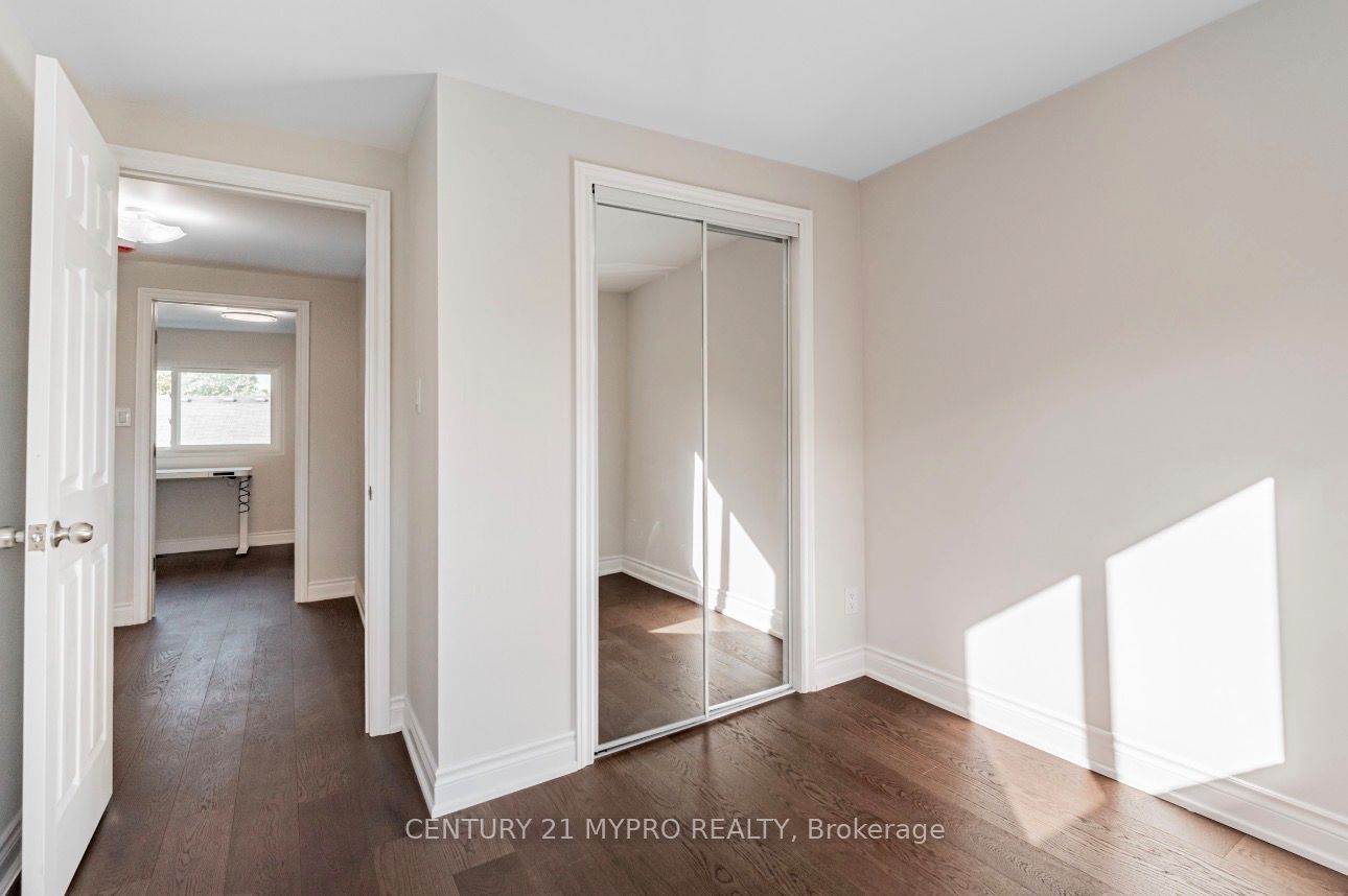 120 Beverly Glen Boulevard #61 Property Photo 23