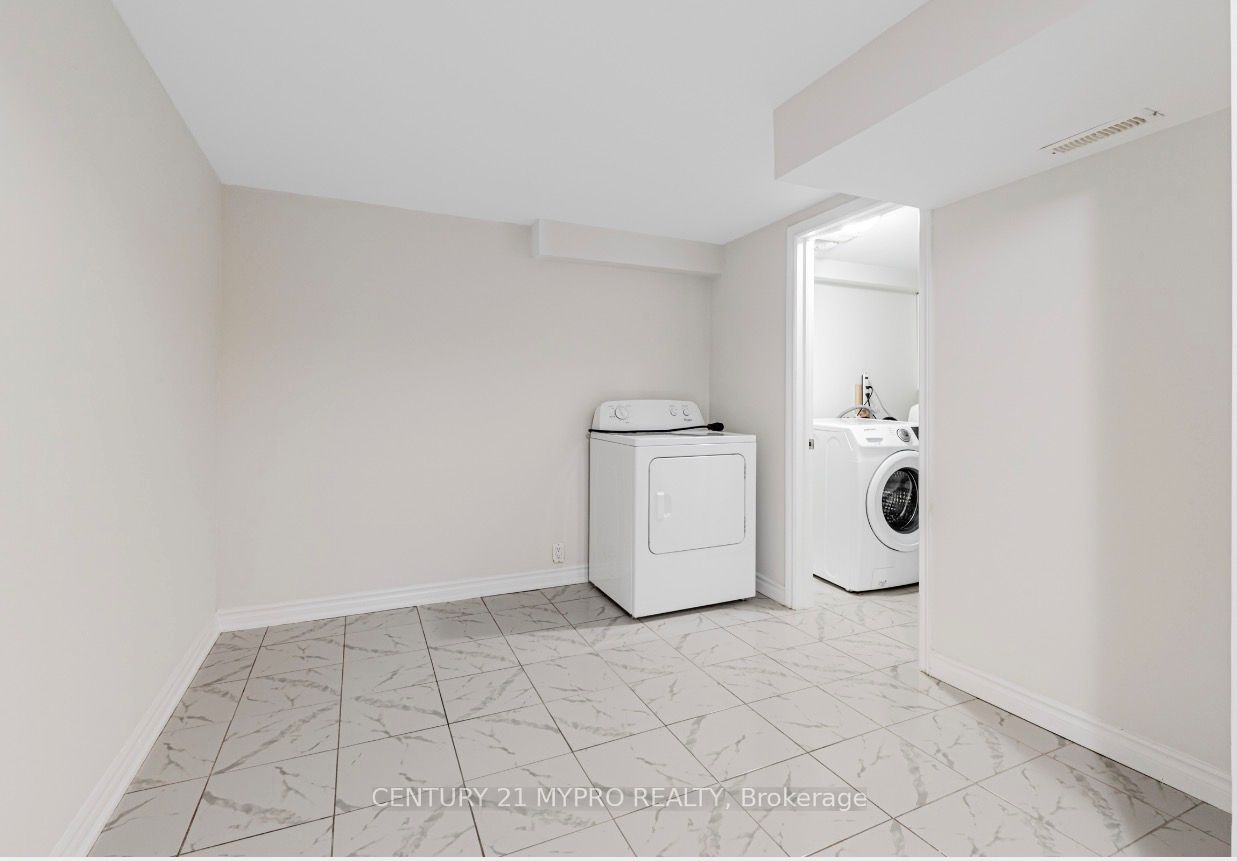 120 Beverly Glen Boulevard #61 Property Photo 27