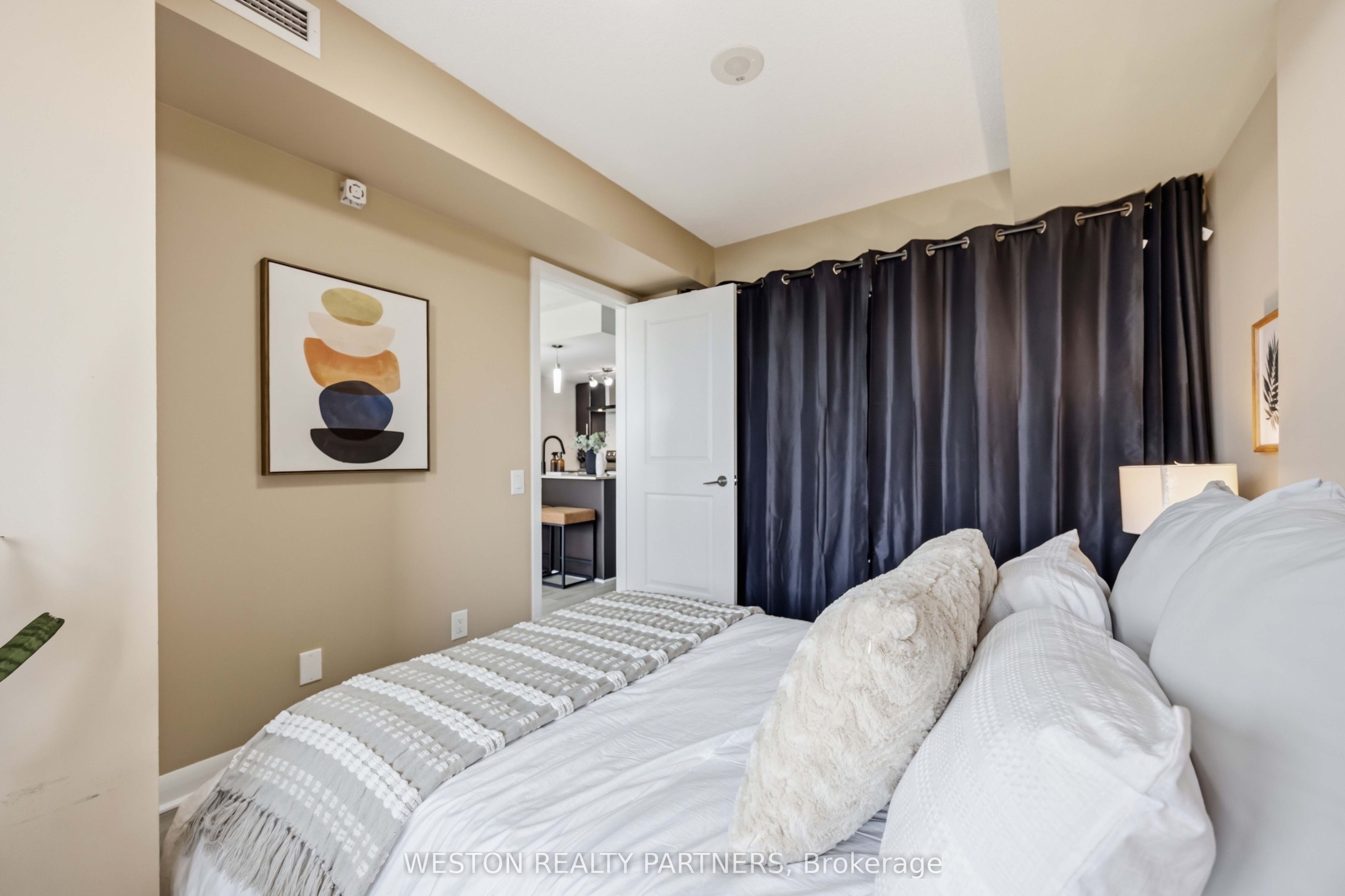 190 Borough Drive 1006 Property Photo 19