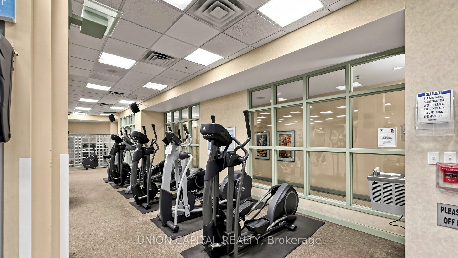 88 Corporate Drive 2101 Property Photo 15