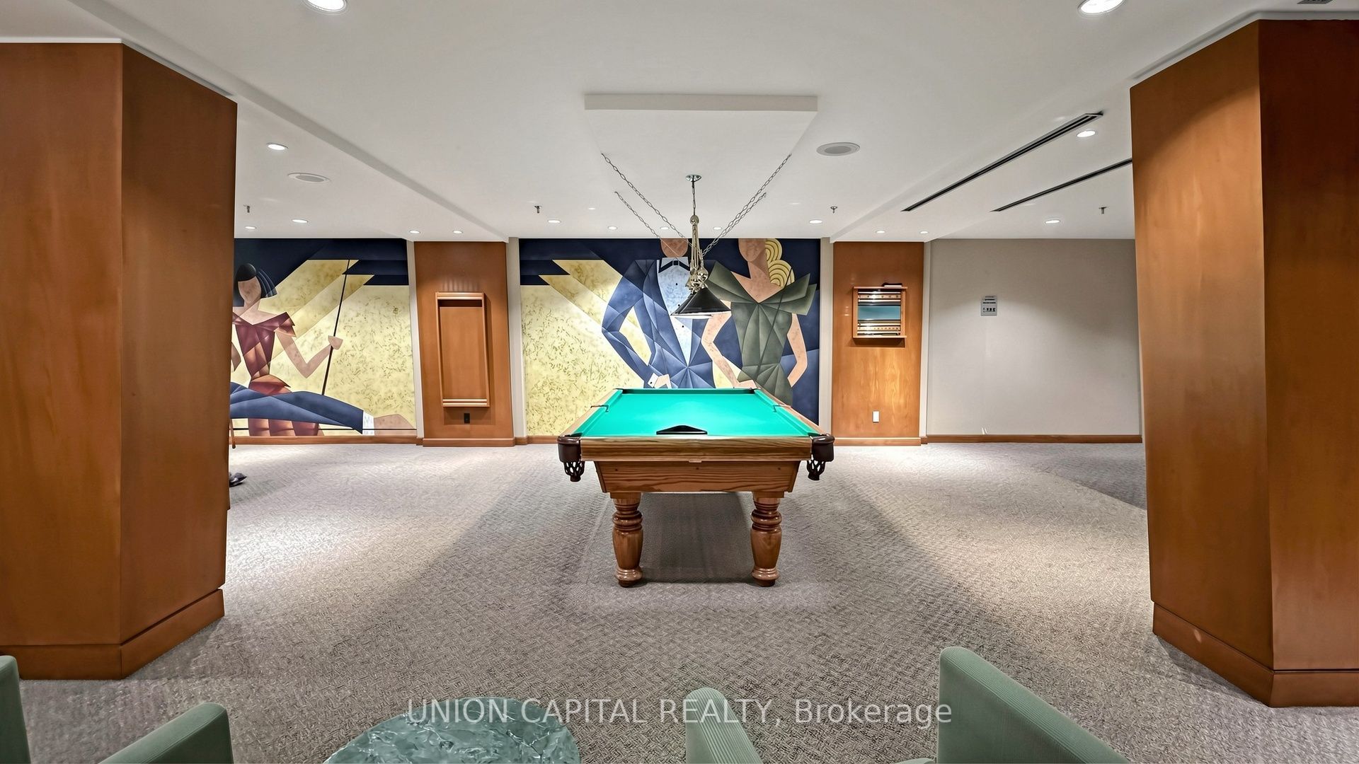 88 Corporate Drive 2101 Property Photo 16