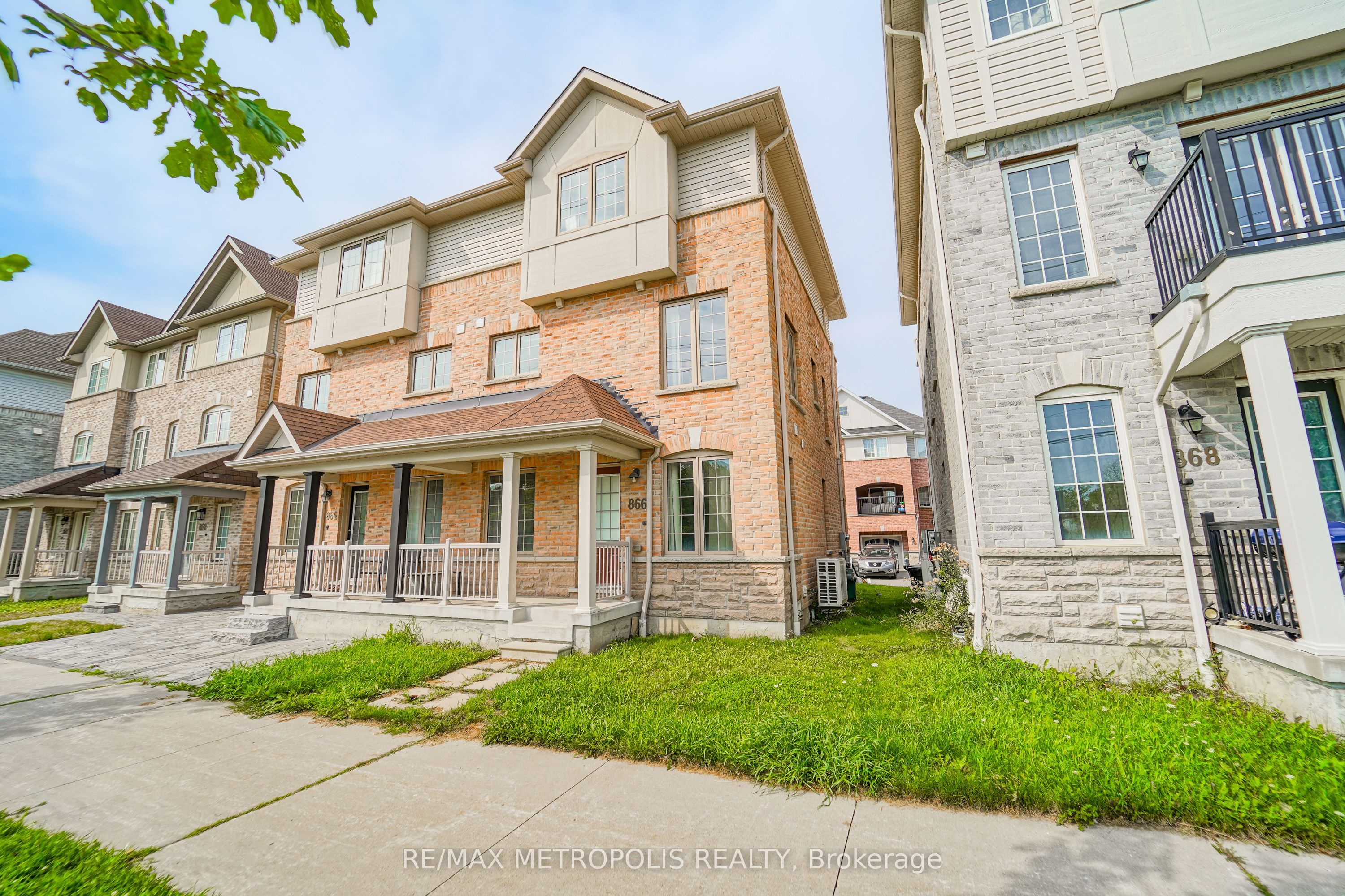 866 Audley Road Property Photo 4