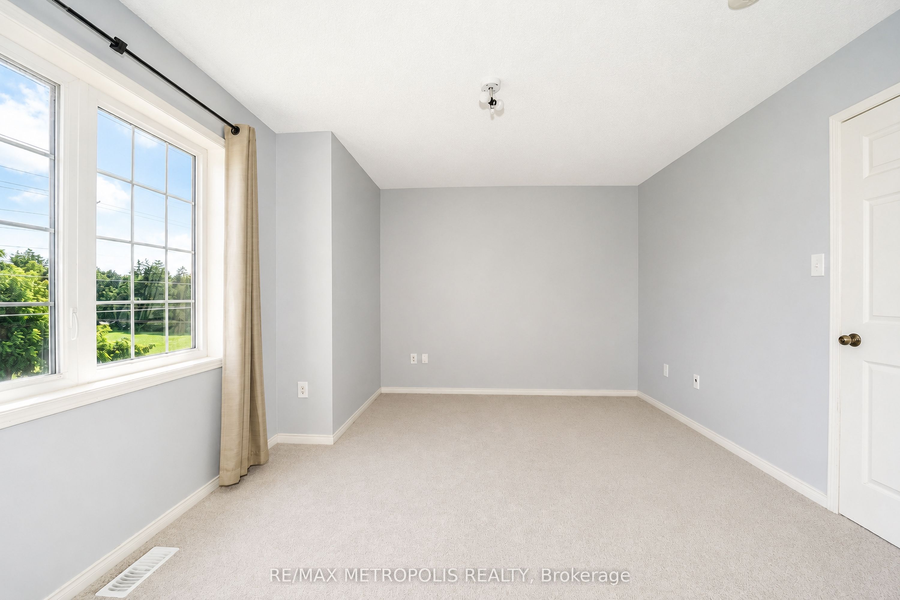 866 Audley Road Property Photo 13