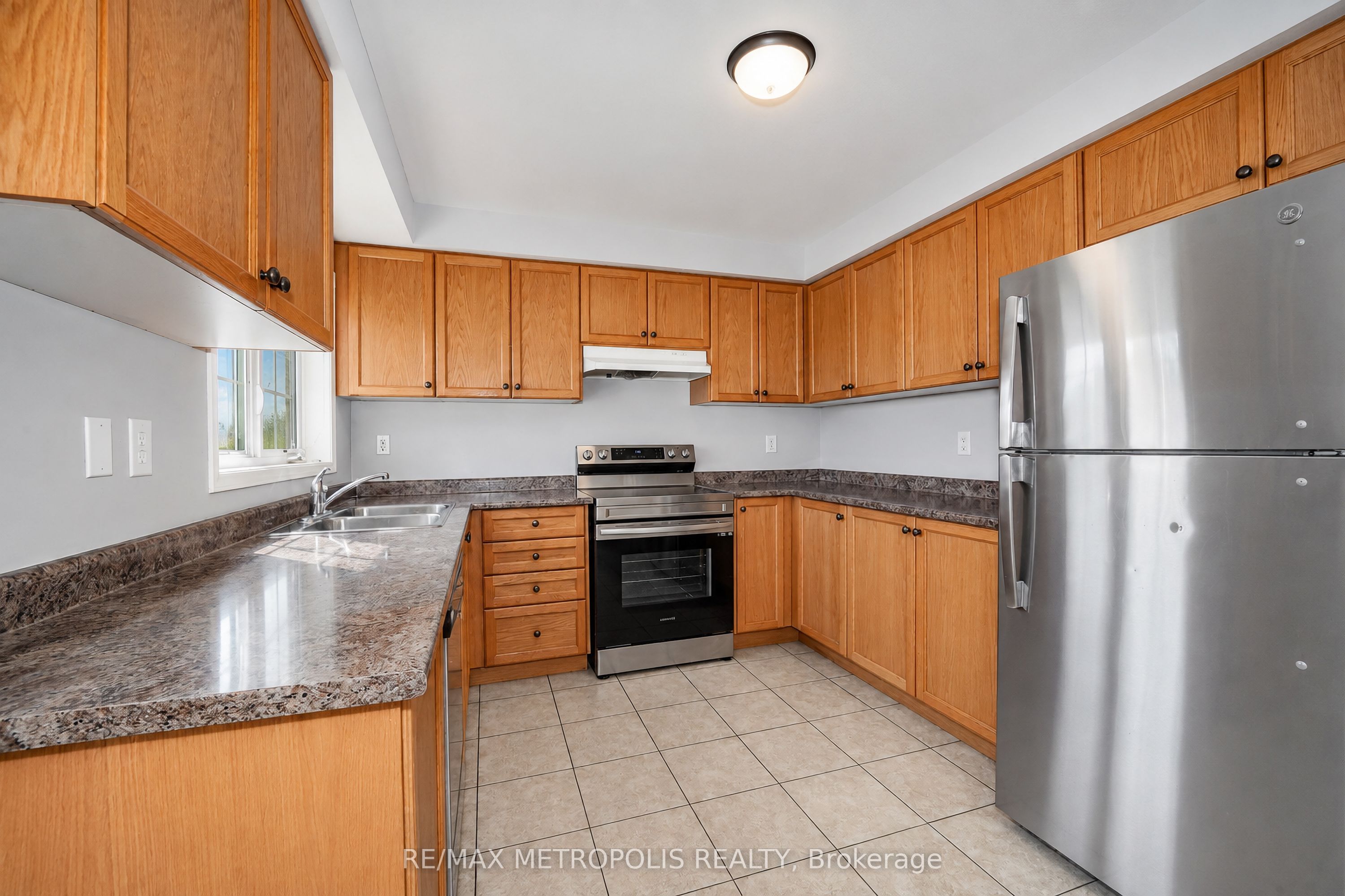 866 Audley Road Property Photo 17