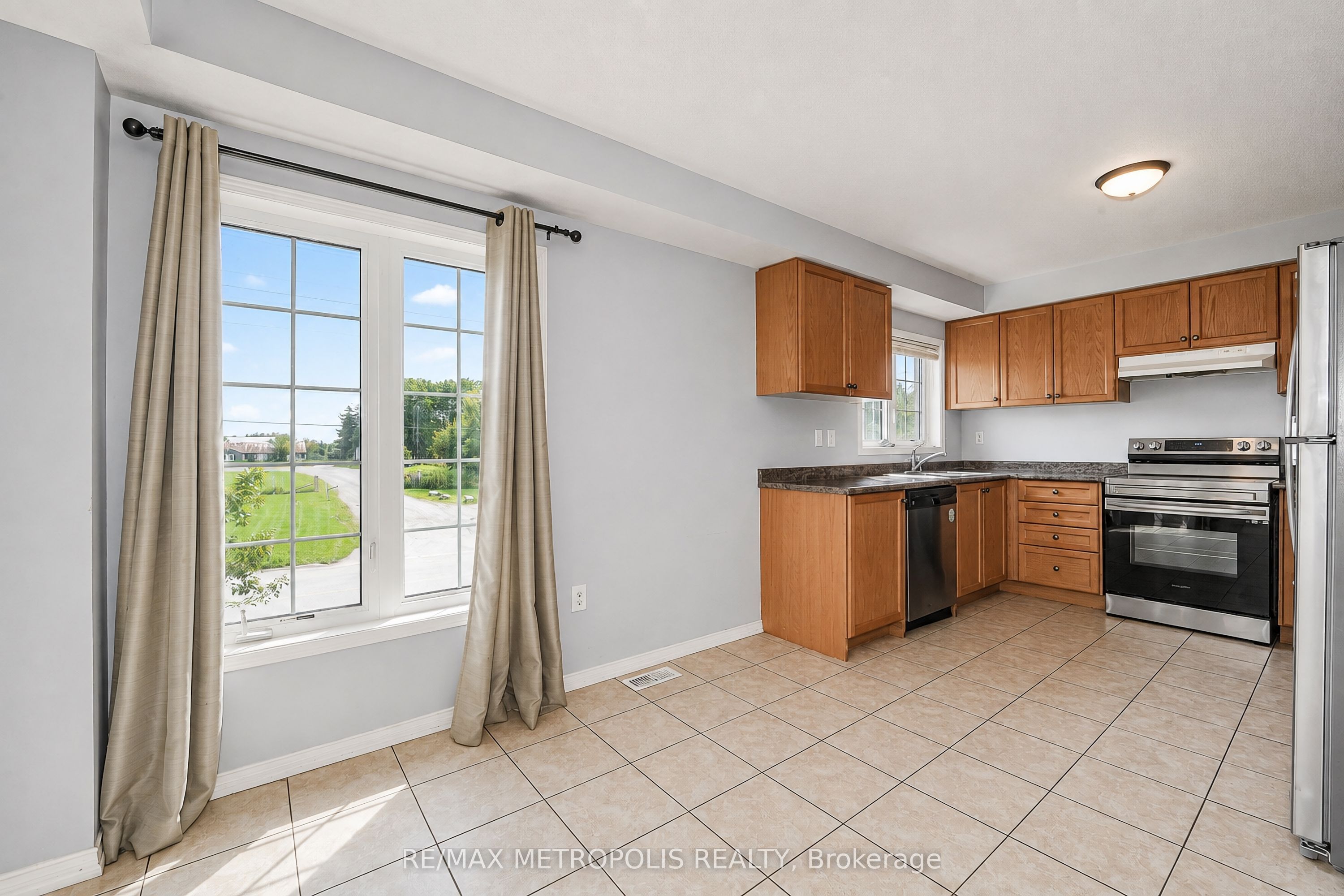 866 Audley Road Property Photo 18