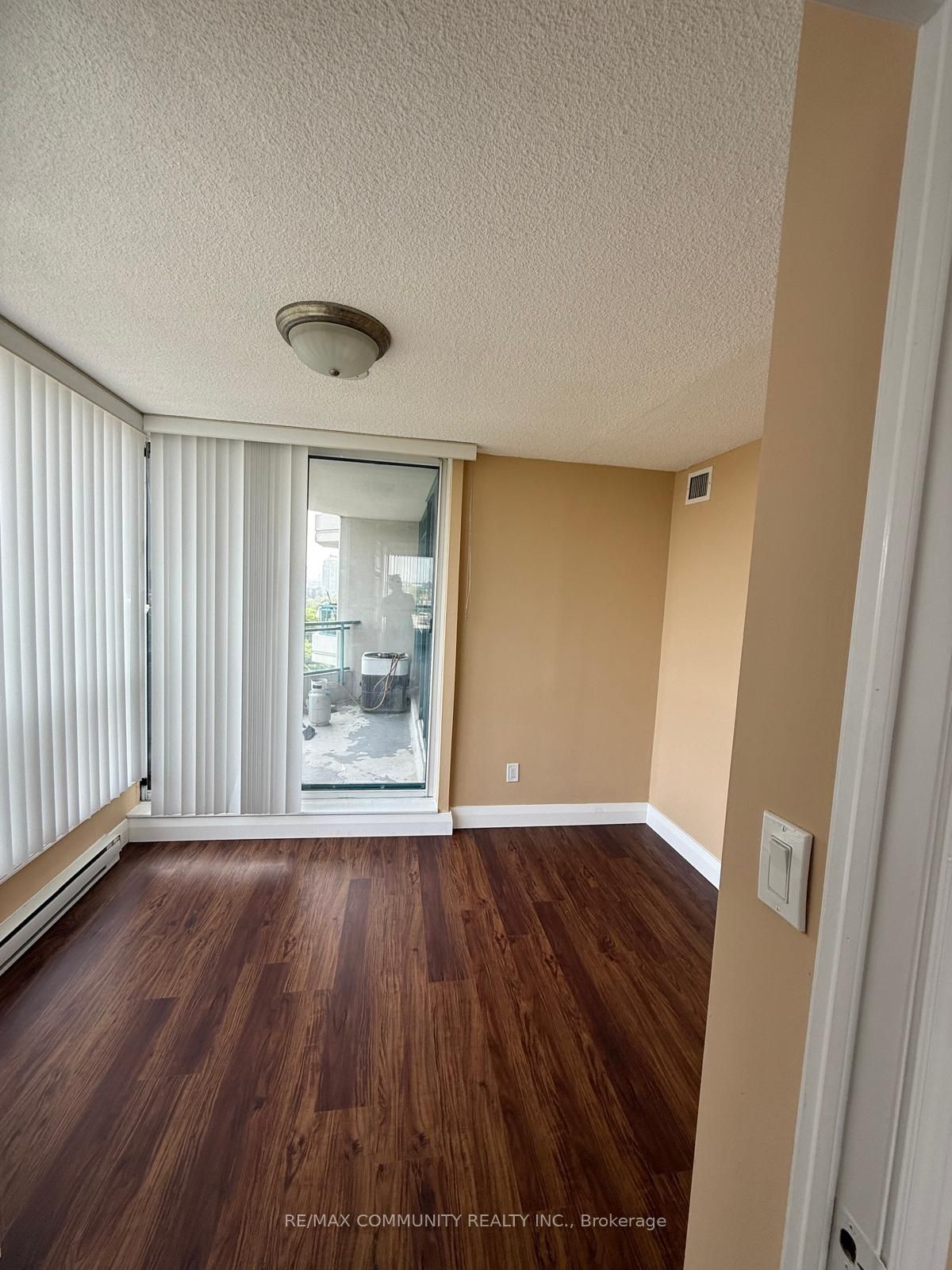 4727 Sheppard Avenue 804 Property Photo 19