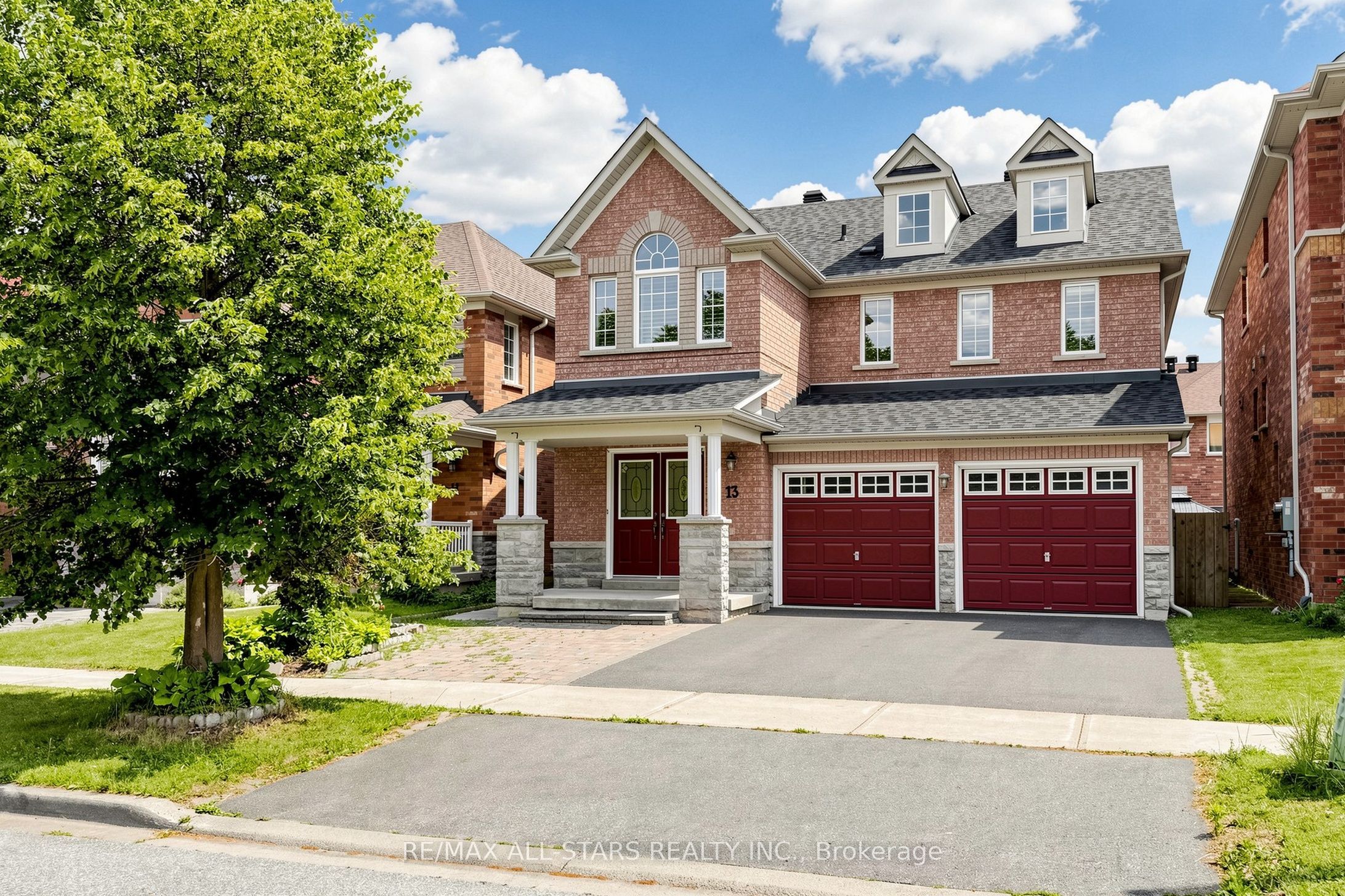 13 Boulderbrook Drive Property Photo 1